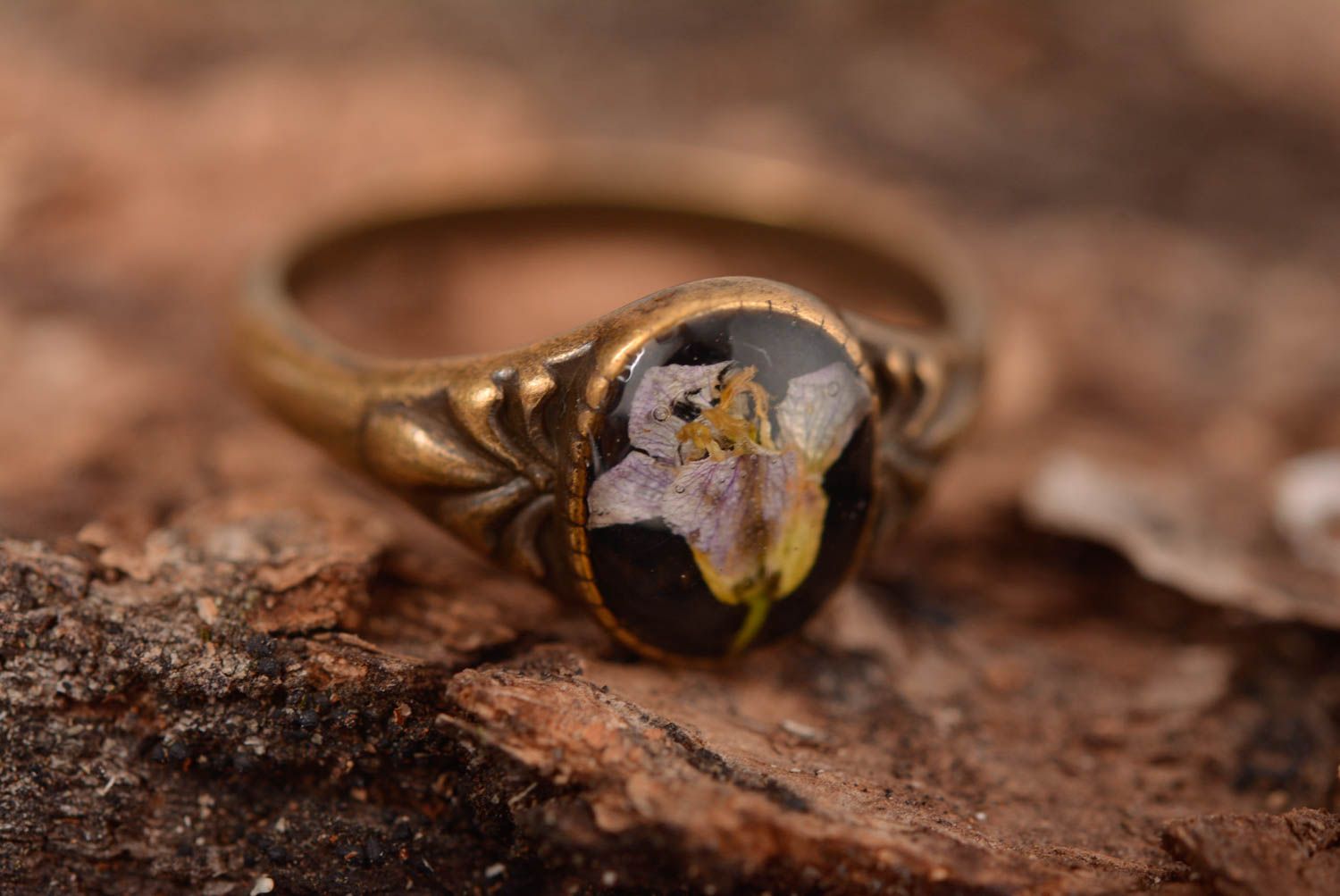 Кольцо ручной работы кольцо из эпоксидной смолы модное кольцо сухоцвет фото 1