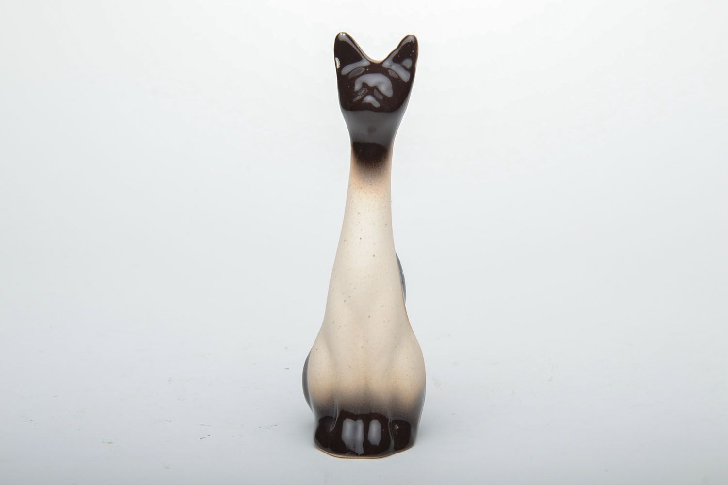 Clay statuette in the shape of cat photo 2