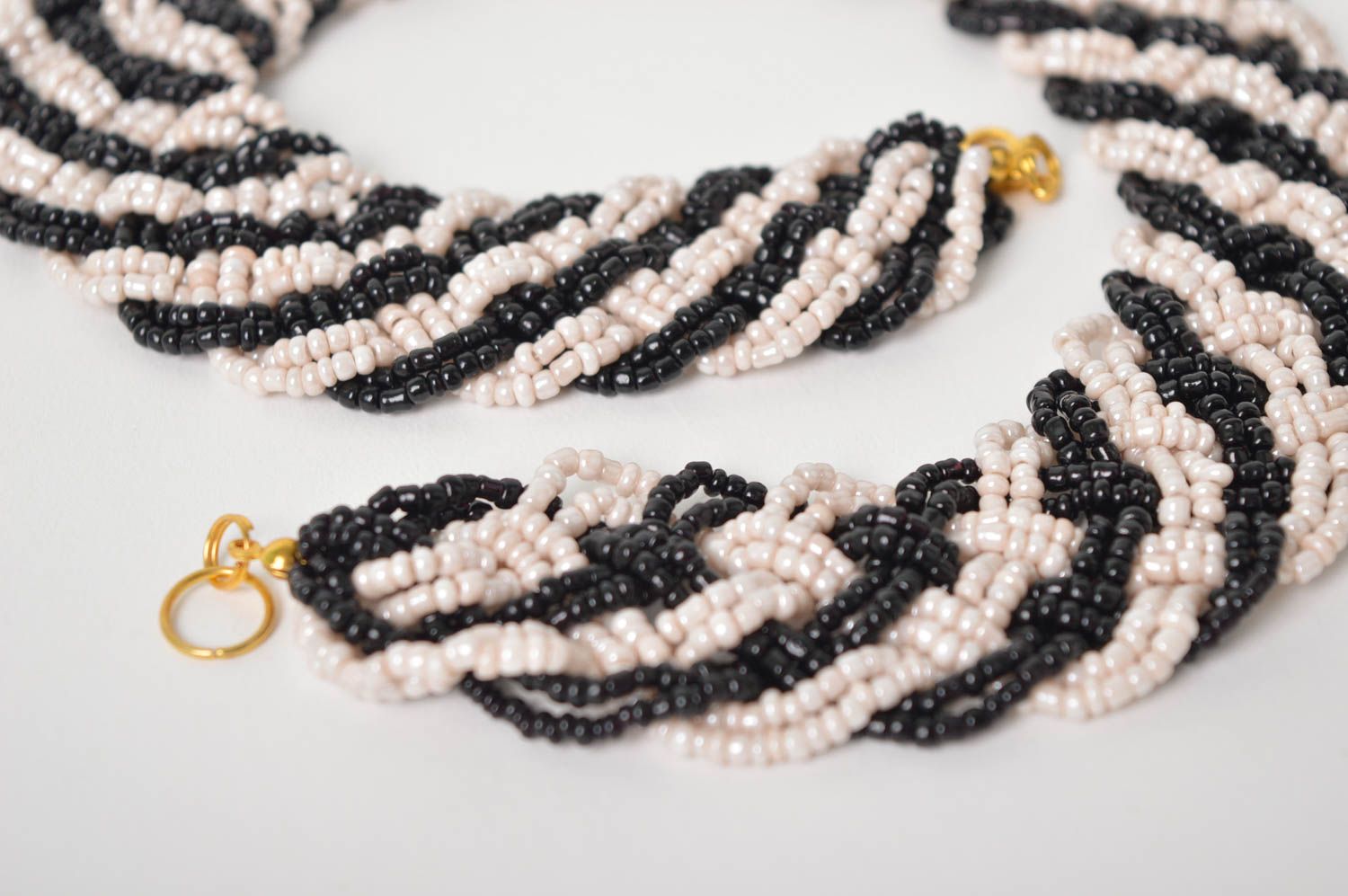 Seed bead jewelry stylish fashion necklace made of seed beads fashion jewelry photo 4