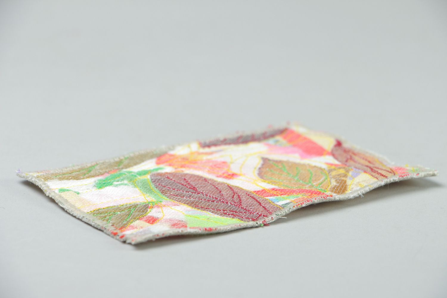 Tableau en patchwork tissu avec feuilles naturelles fait main photo 3