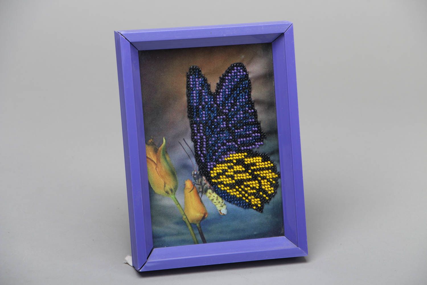 Cuadro bordado con abalorios Mariposa foto 1