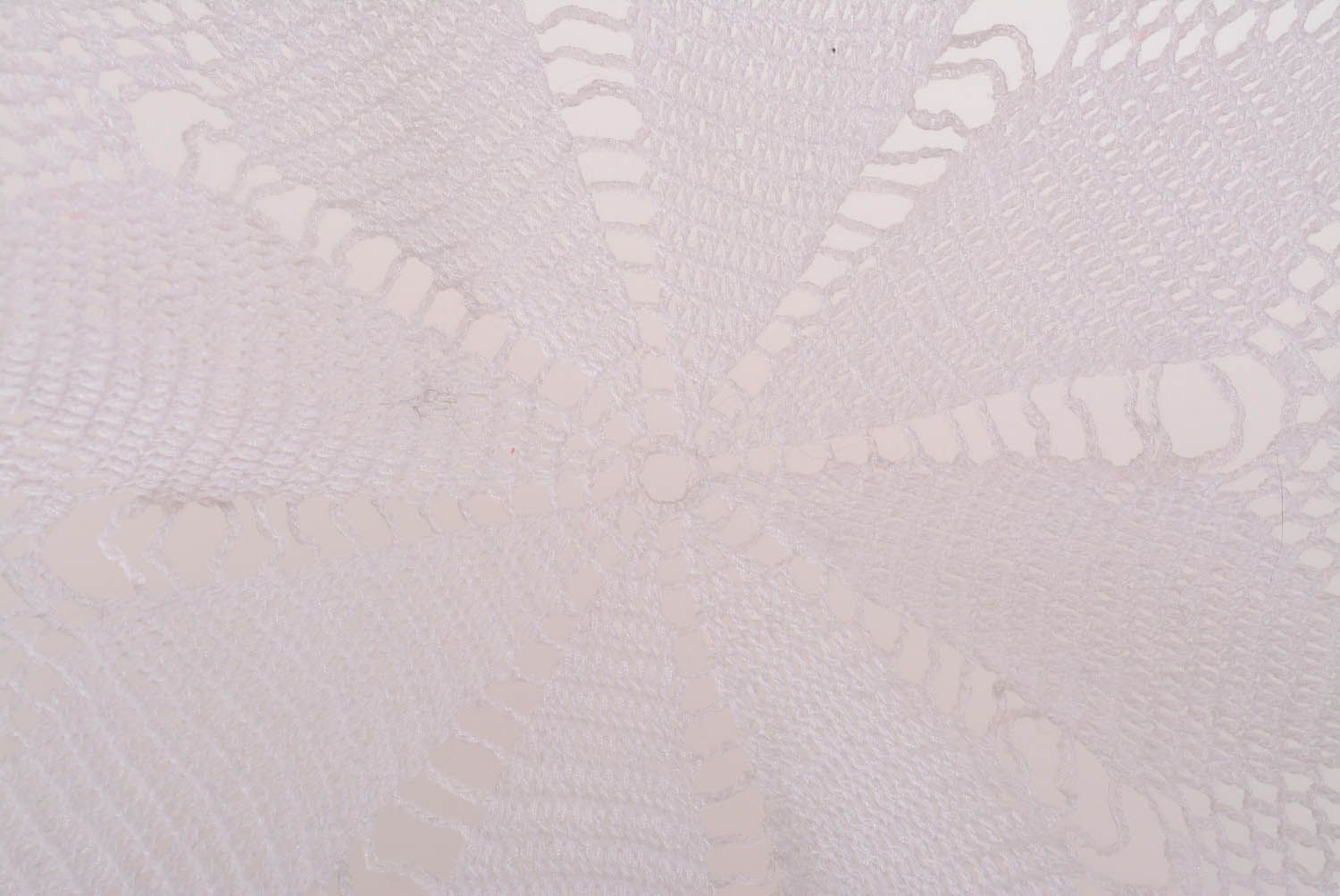 White lace napkin photo 3