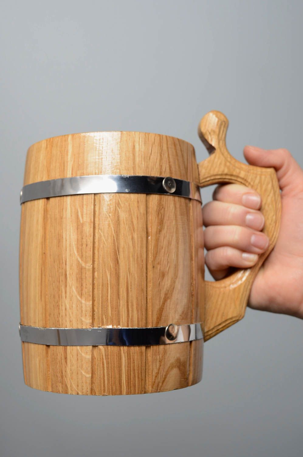 Wooden beer mug set photo 4