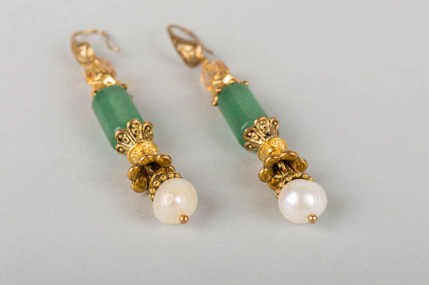 Beautiful long handmade designer metal earrings with aventurine and pearls photo 3