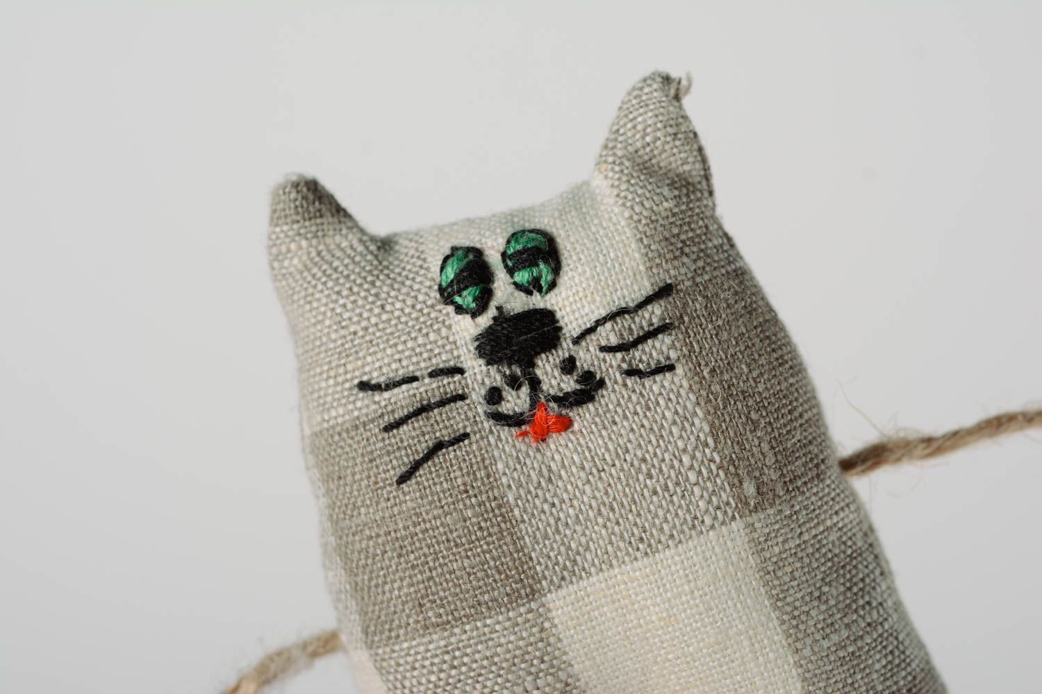 Handmade small wall hanging soft toy with eyelet sewn of linen fabric Kitten  photo 2