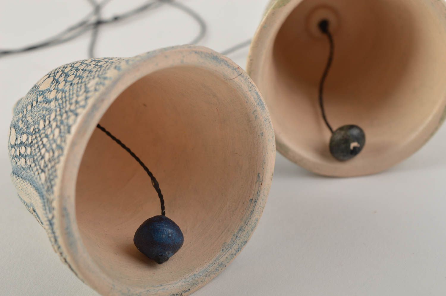 Колокольчики из глины ручной работы глиняные сувениры  колокольчики сувенирные фото 4