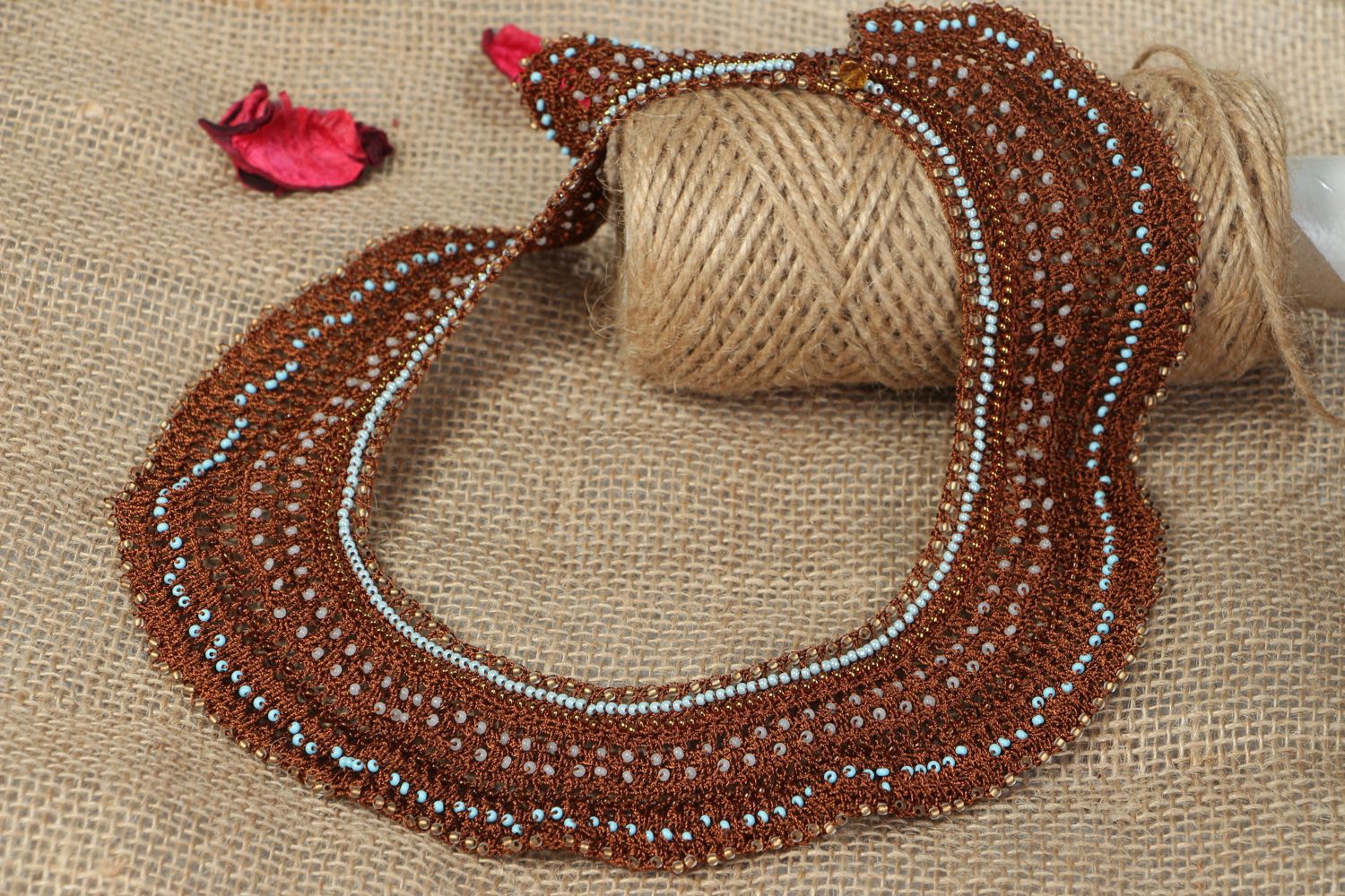 Brown crochet necklace photo 5
