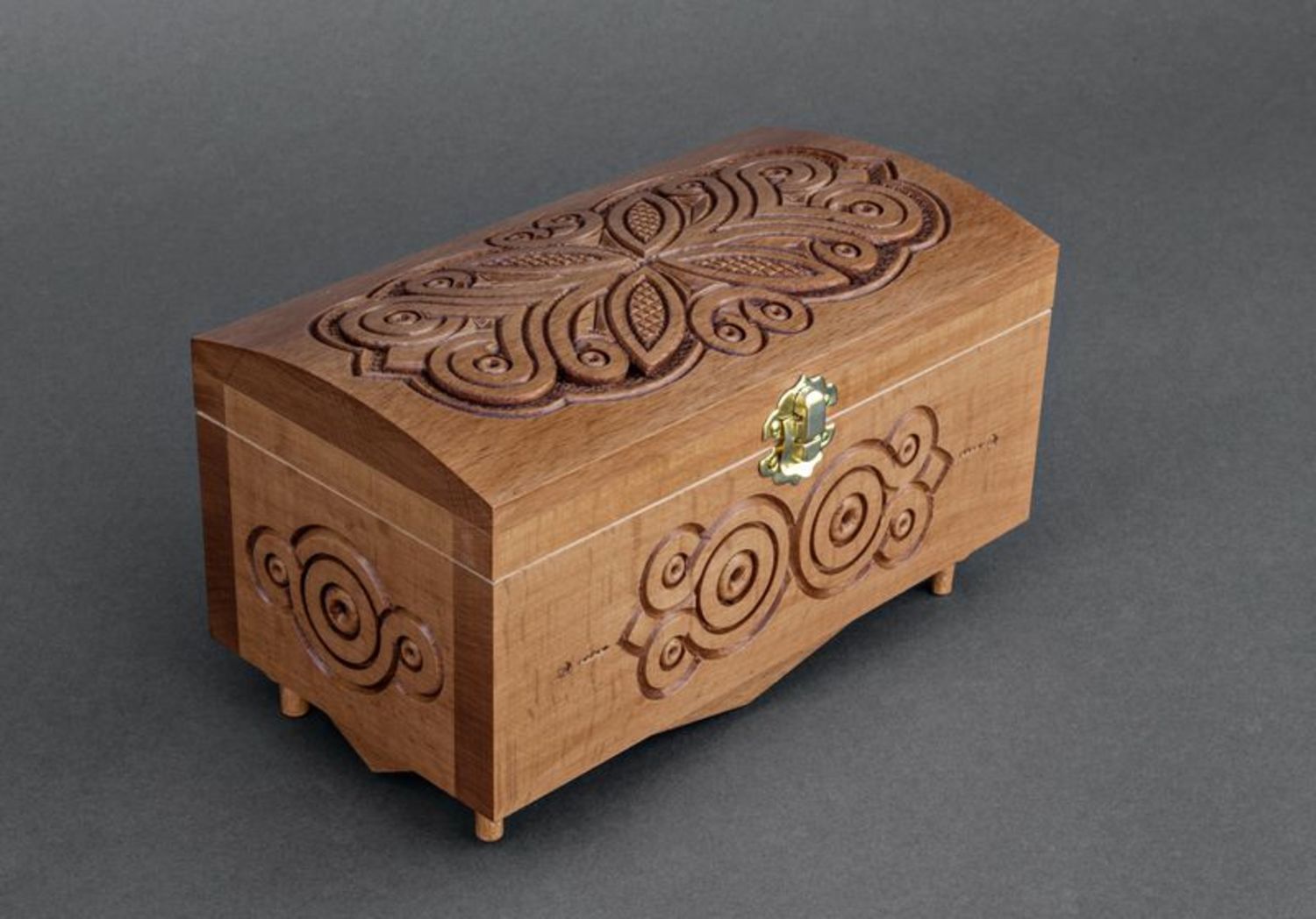 La boîte en bois à motifs ethniques  photo 5