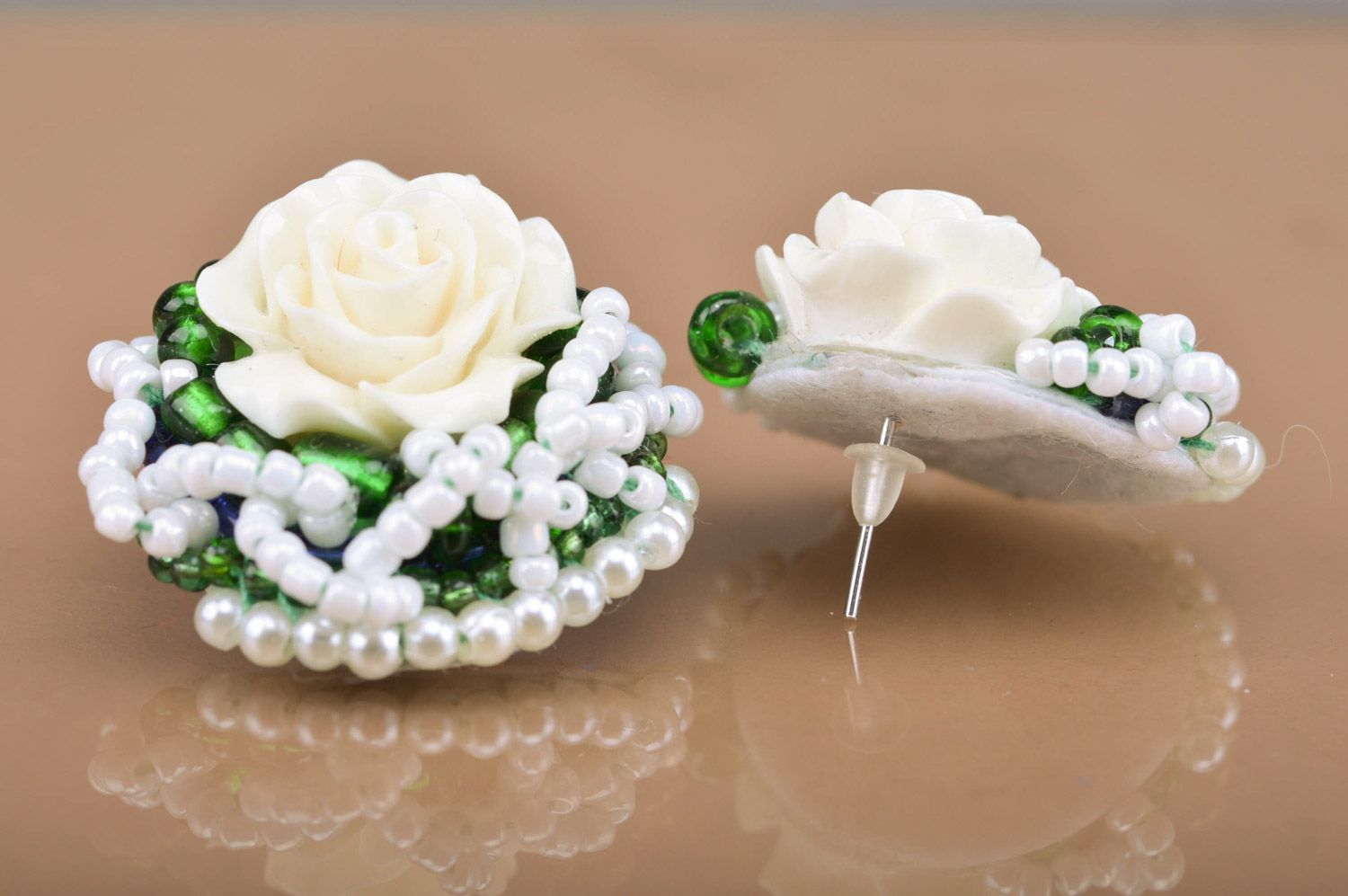Handmade festive large white and green beaded stud earrings with roses photo 3