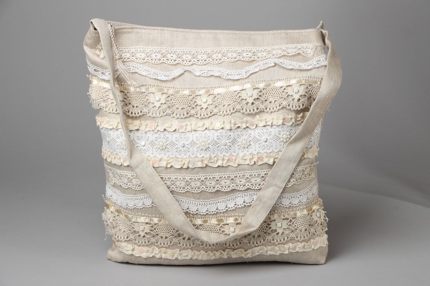 Women's purse with lace photo 1