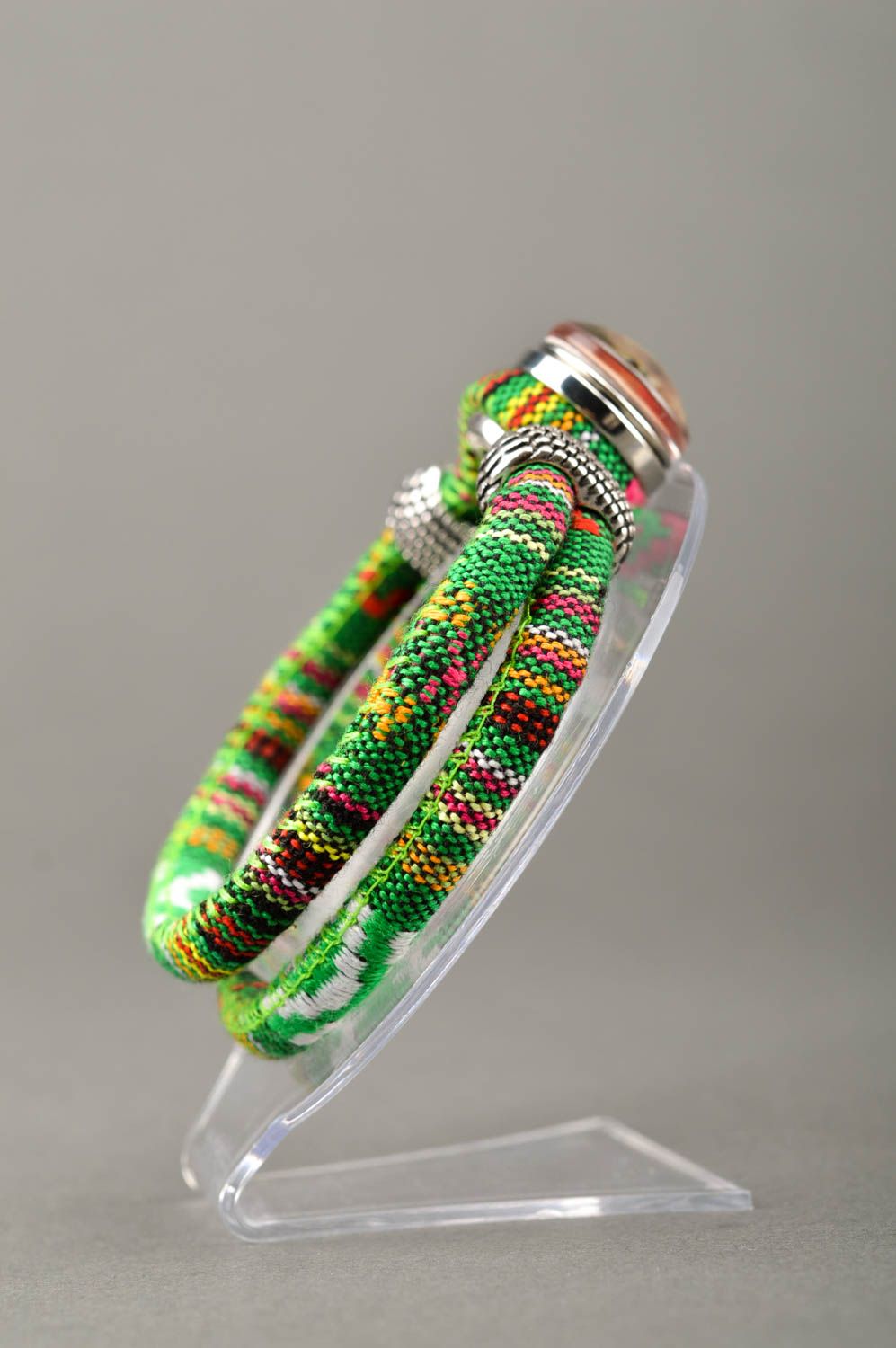 Handmade grünes Stoff Armband modisch Designer Schmuck Frauen Accessoire foto 2