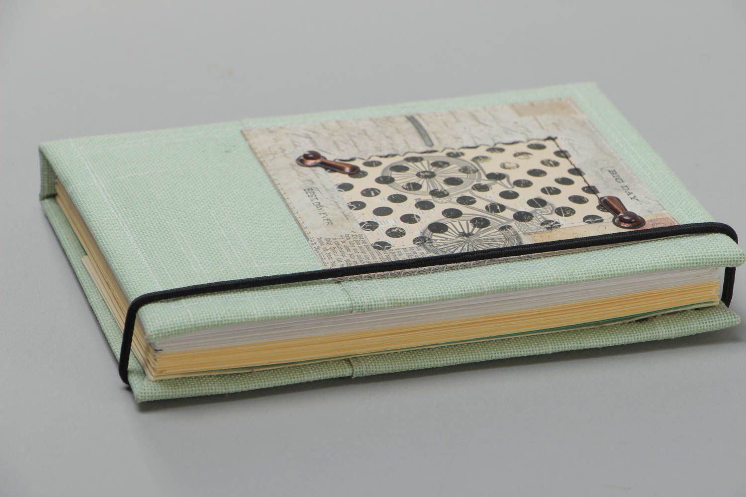 Handgemachtes Notizbuch mit Gummiband und Stoffumschlag klein mit Fahrrad Abbildung foto 3