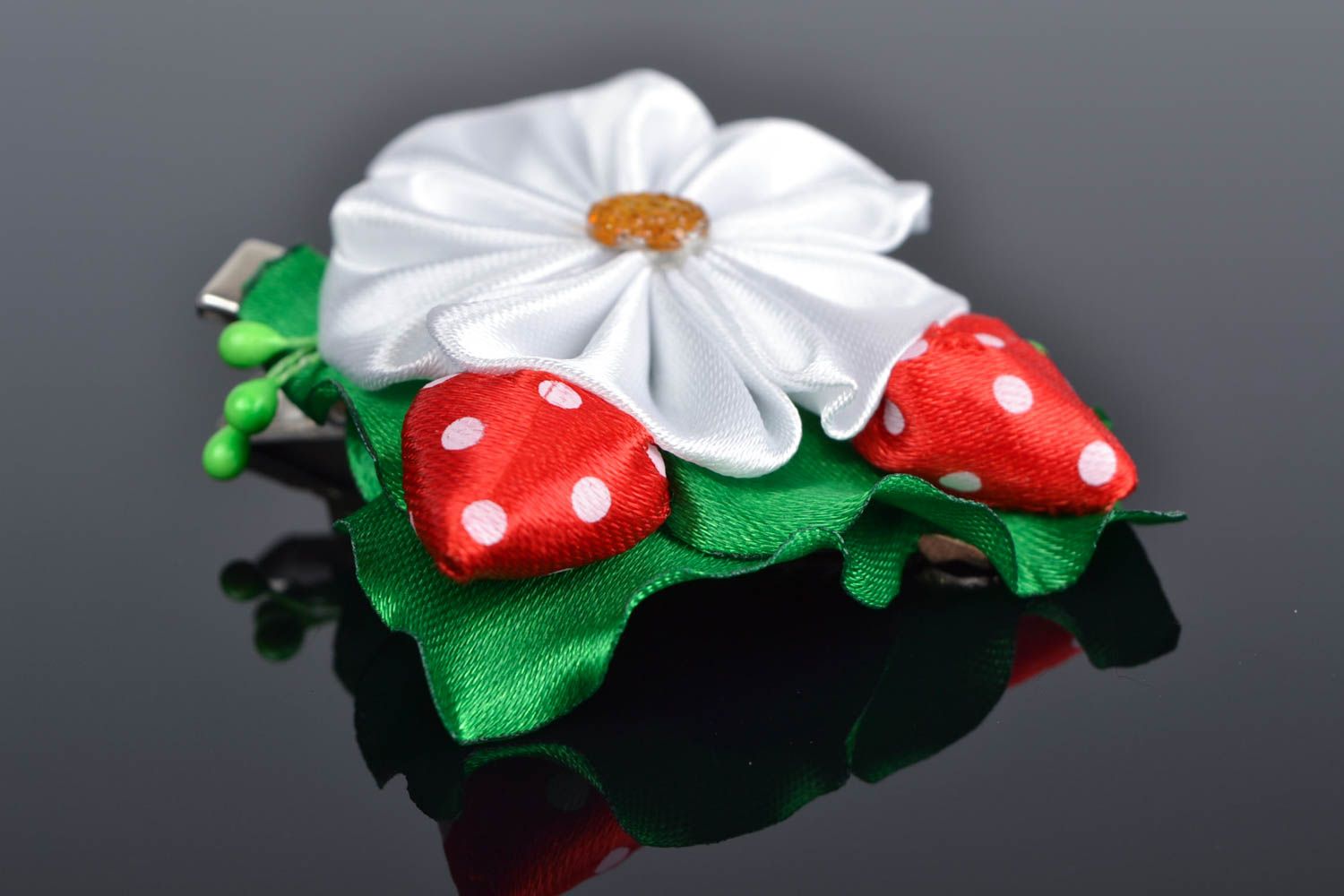 Beautiful handmade designer satin ribbon flower hair clip for children photo 1