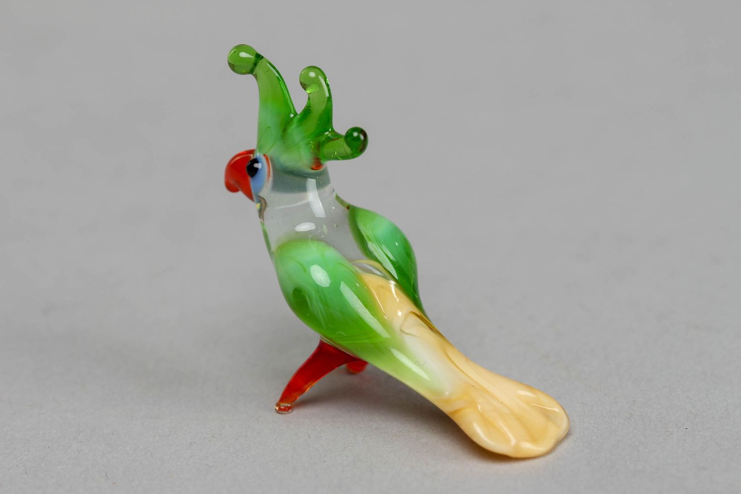 Bright small lampwork glass figurine of parrot photo 2