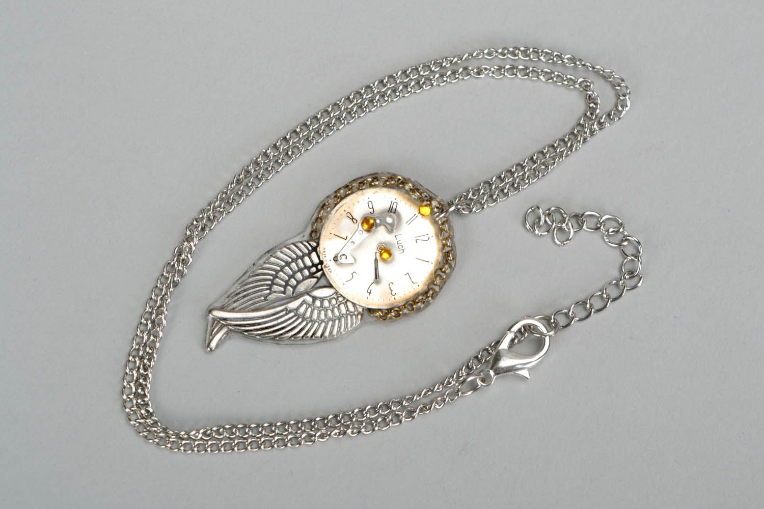 Pendant Wings of the Time photo 2