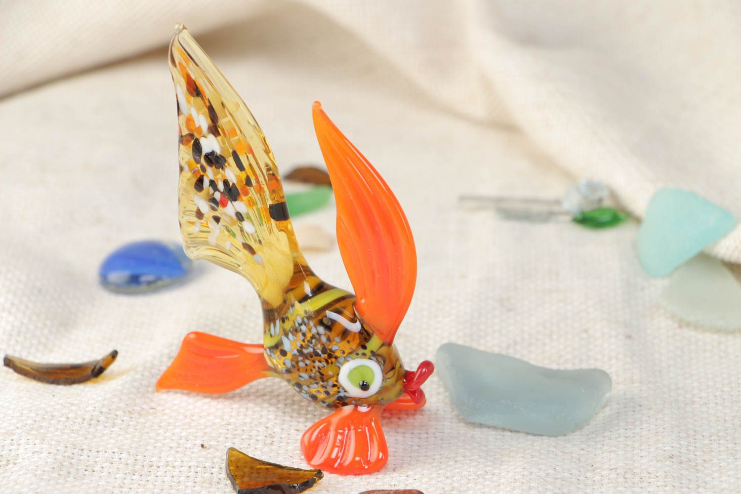 Beautiful handmade lampwork glass figurine of goldfish for gift photo 1
