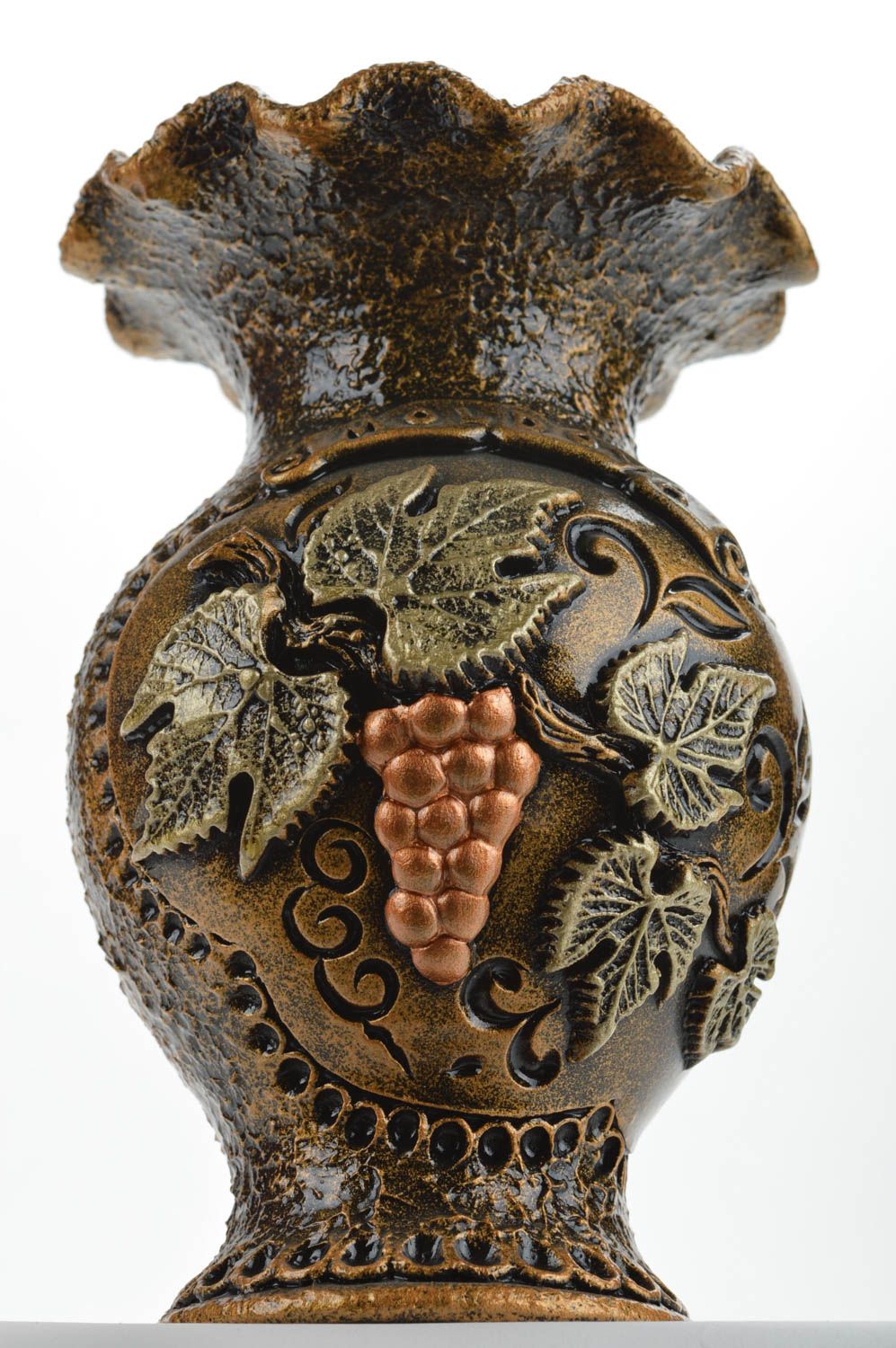 Petit vase en argile doré fait main motif grappe de raisin original 50 cl photo 2