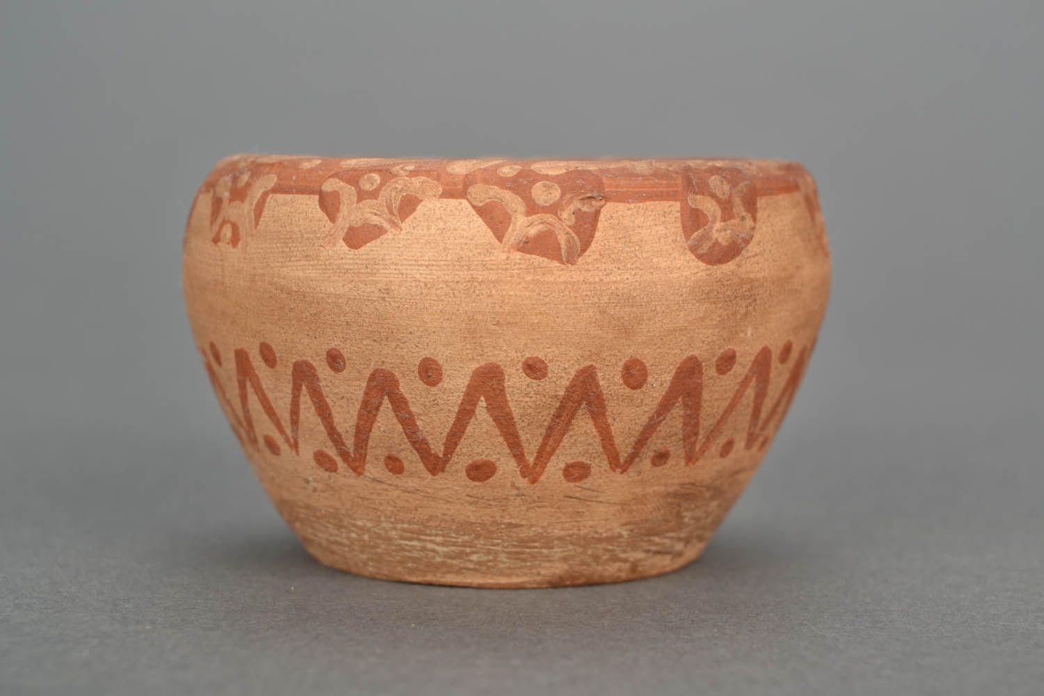 Ceramic salt bowl photo 4