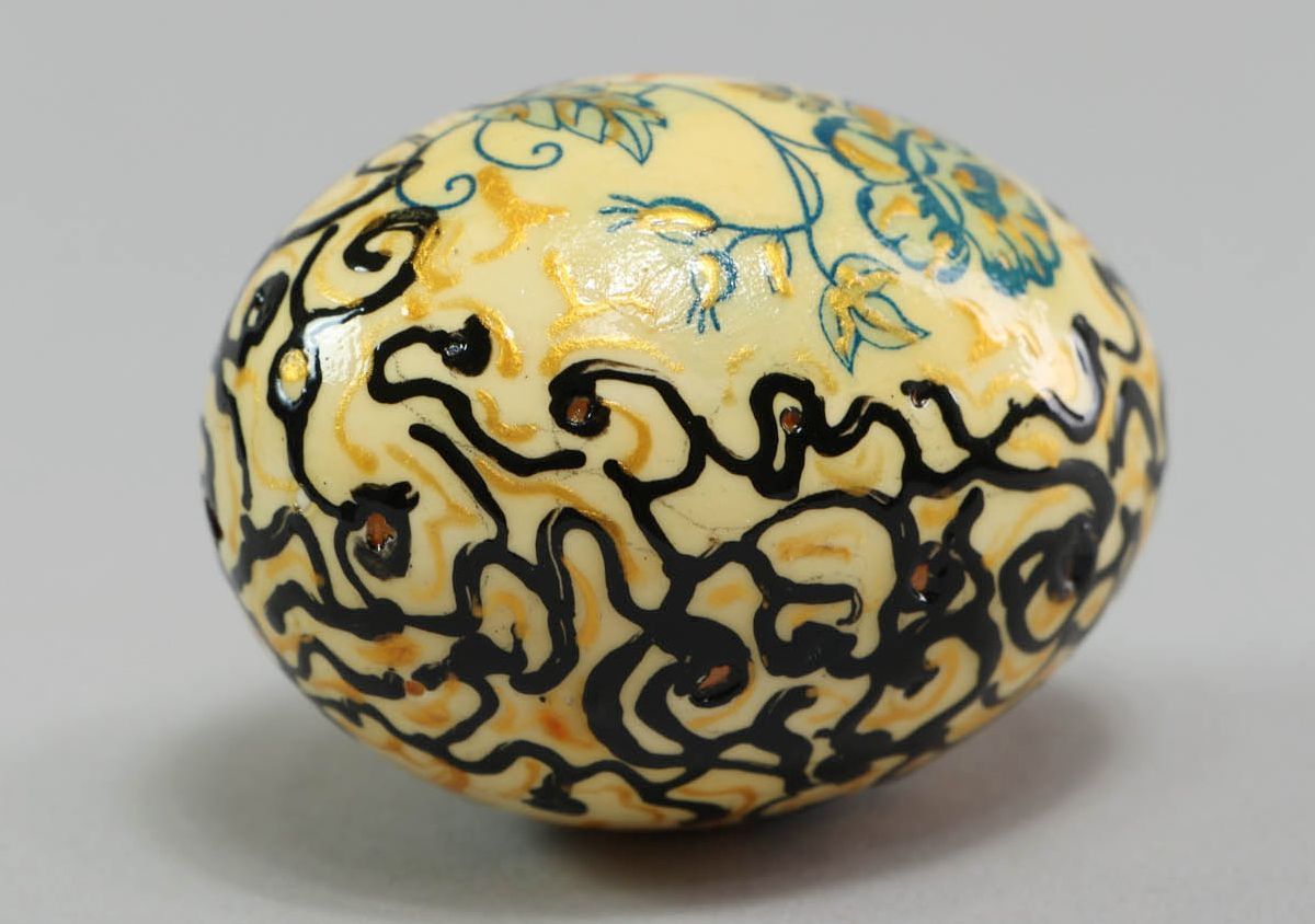 Расписное декоративное яйцо фото 2