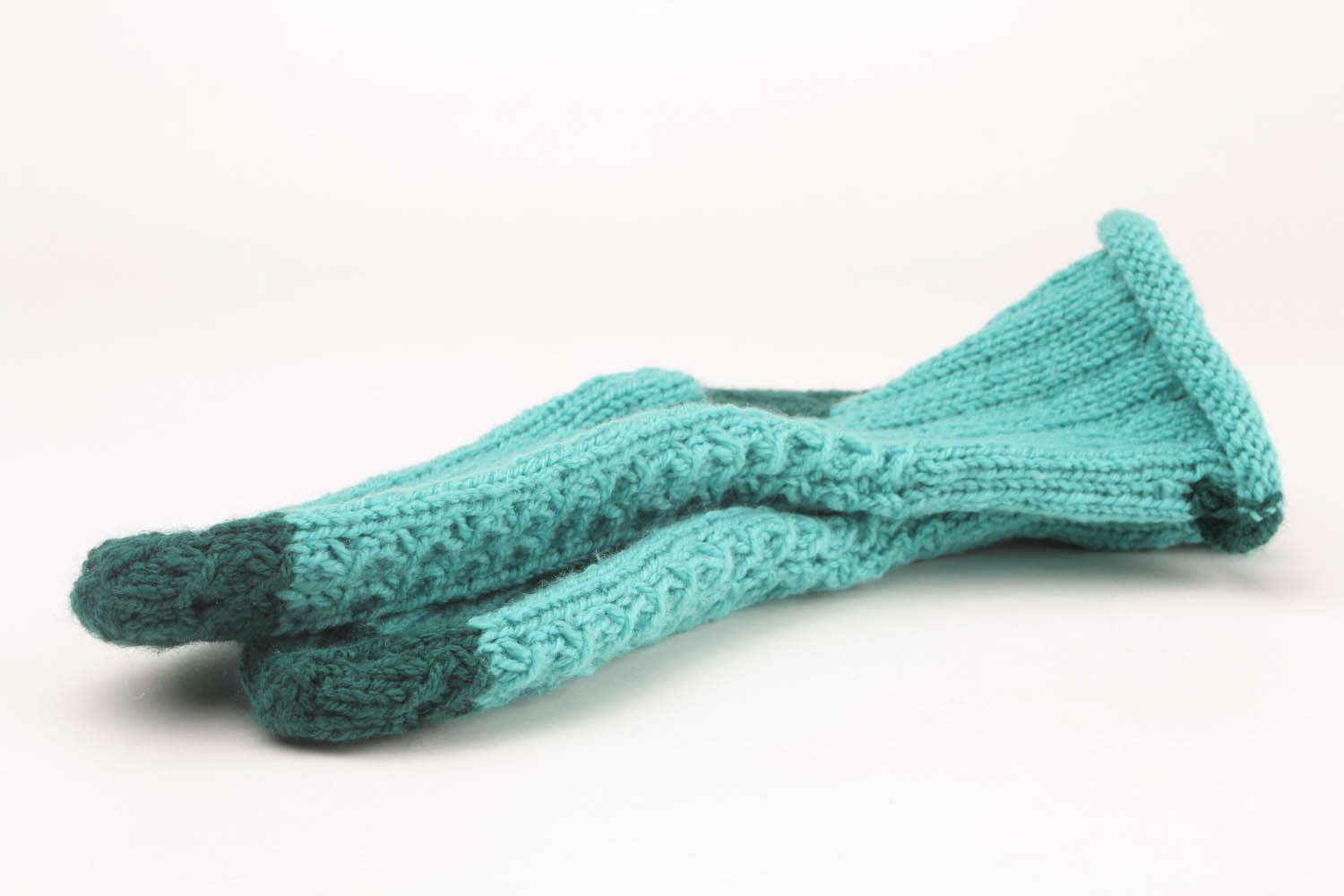Chaussettes faites main tricotées en laine photo 3