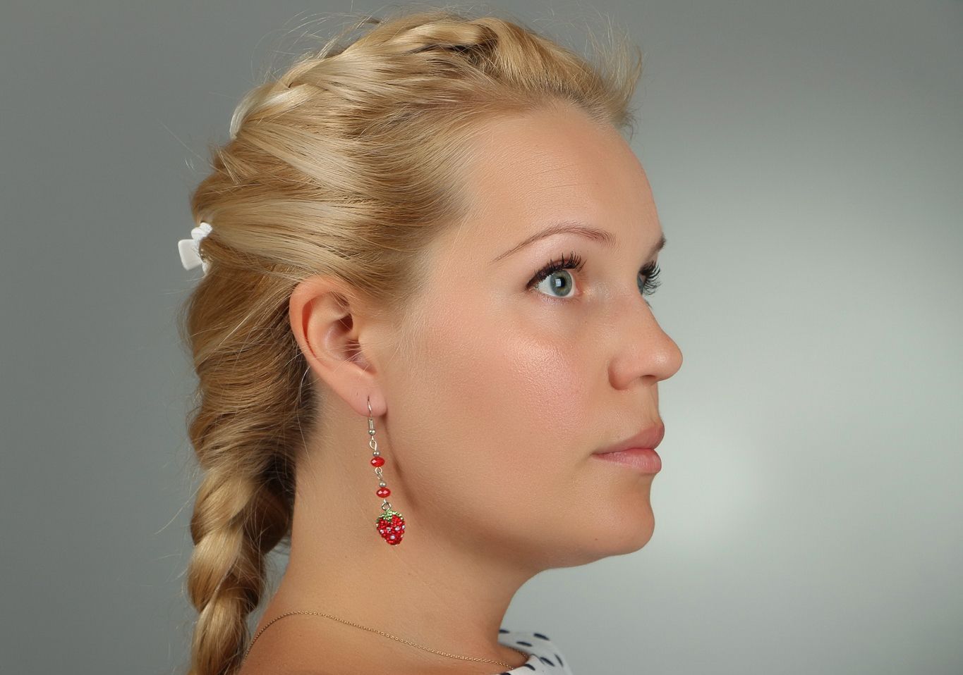Lange Ohrringe mit Kristallen Erdbeere foto 4