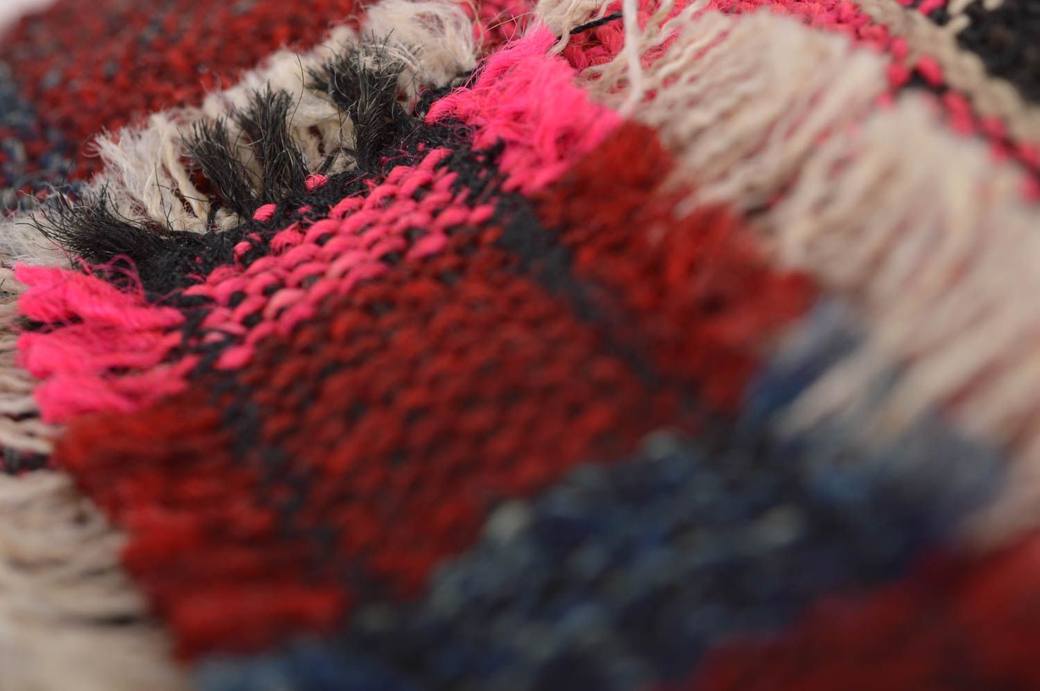 Sac bandoulière femme fait main avec poche à carreaux en laine original photo 5