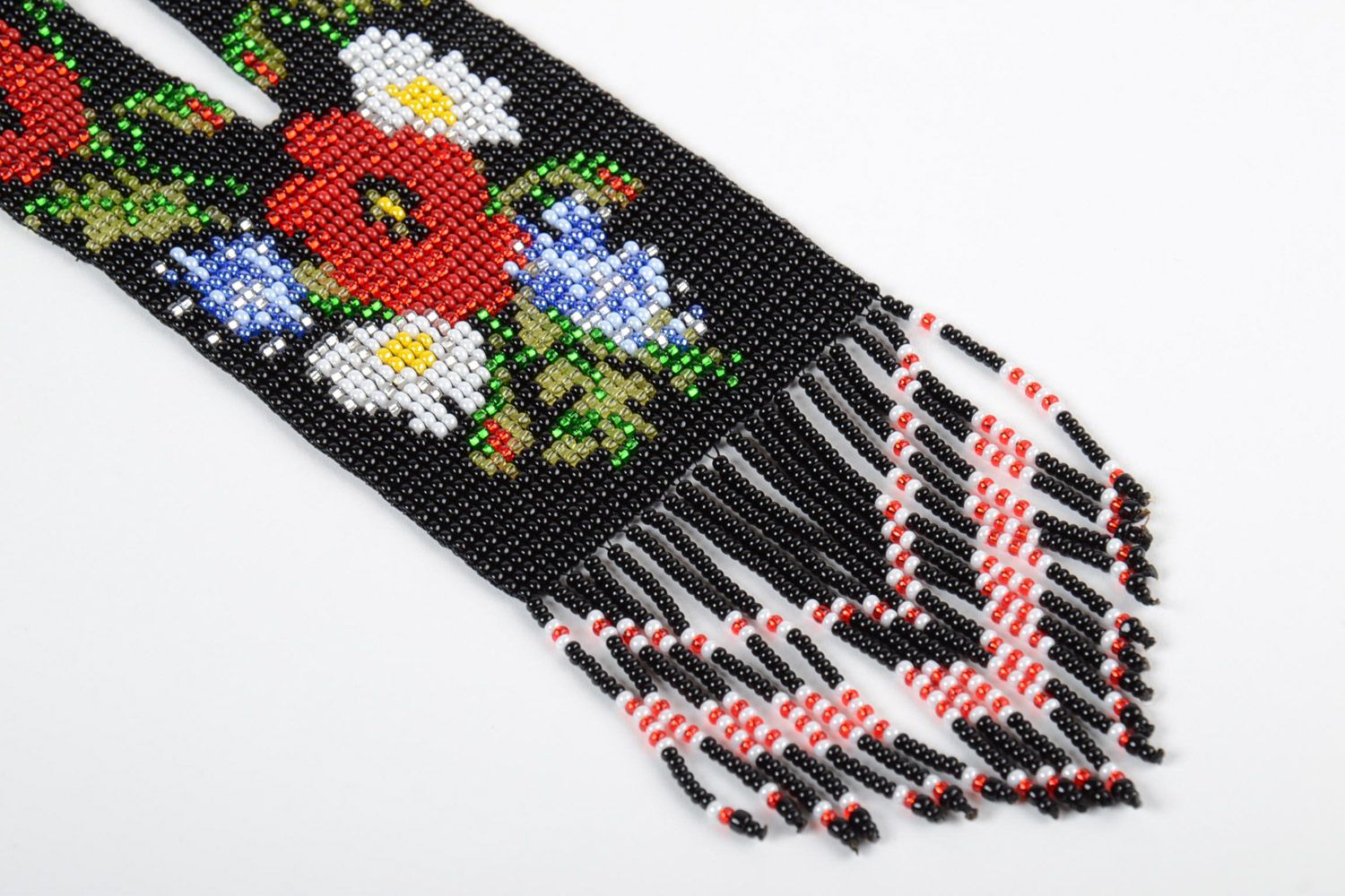 Handmade beaded beautiful gerdan openwork necklace of dark color with flowers photo 3