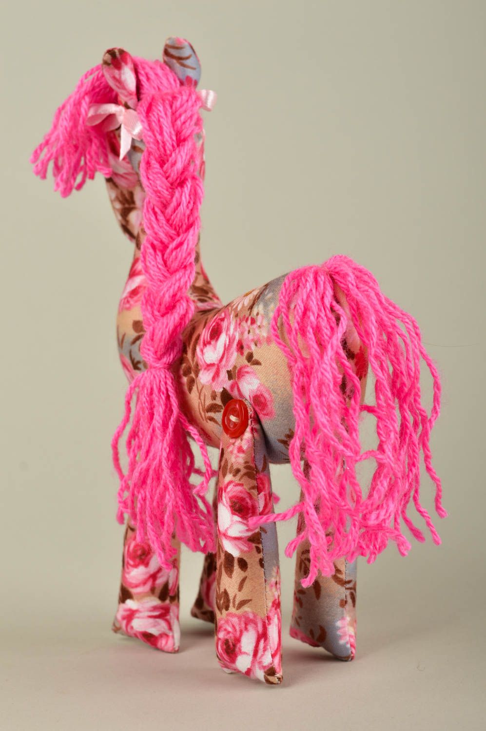 Peluche cheval en tissu Jouet fait main rose à fleurs Décoration maison photo 5