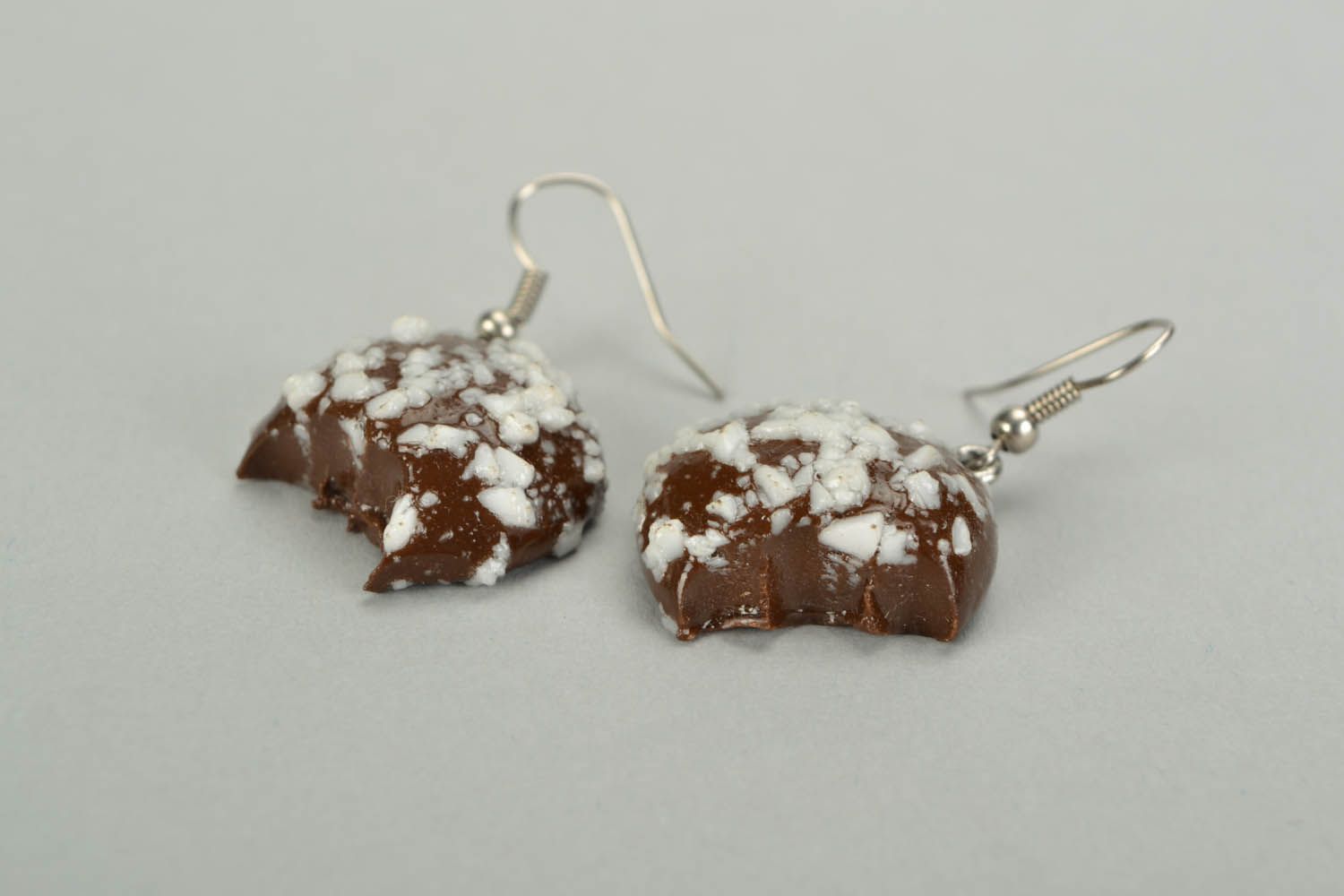 Boucles d'oreilles en pâte polymère Bonbons au chocolat photo 4