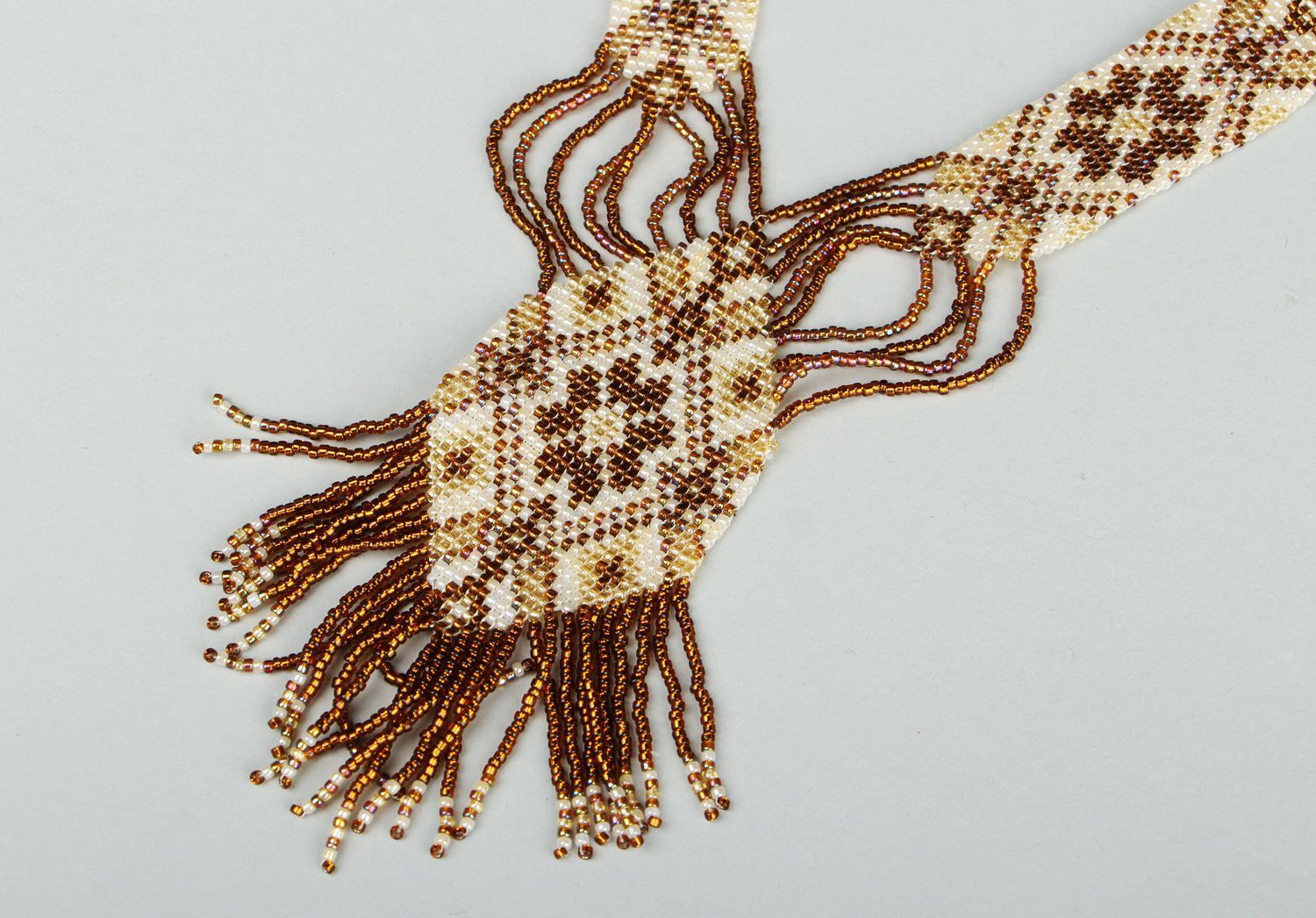 Neck jewelry made of beads, gerdan photo 1