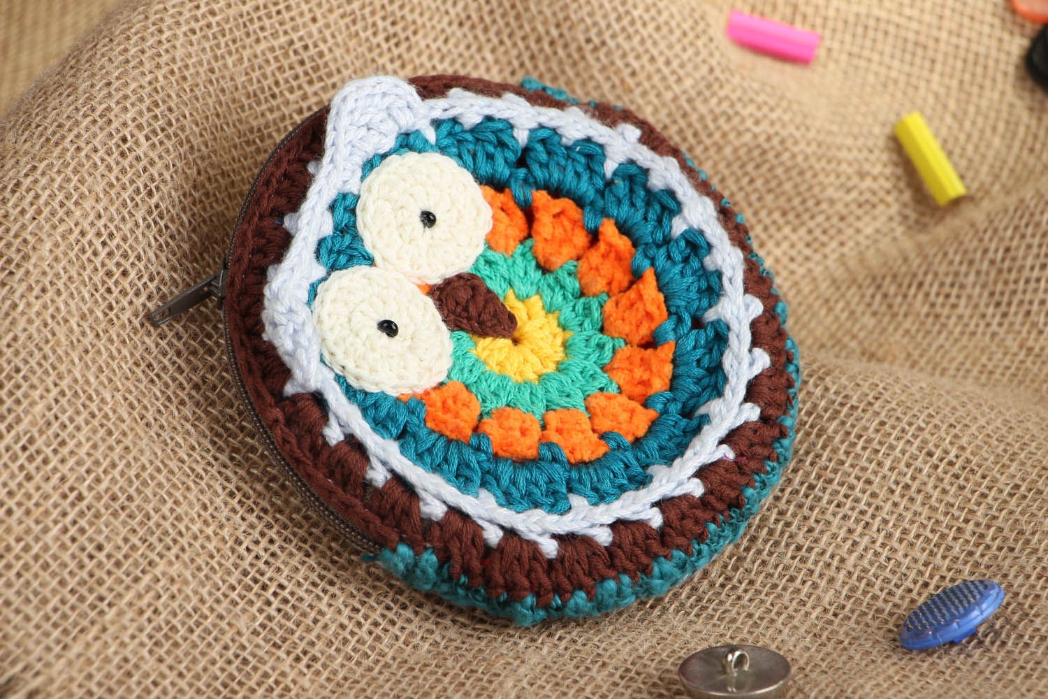 Purse in the shape of an owl photo 5