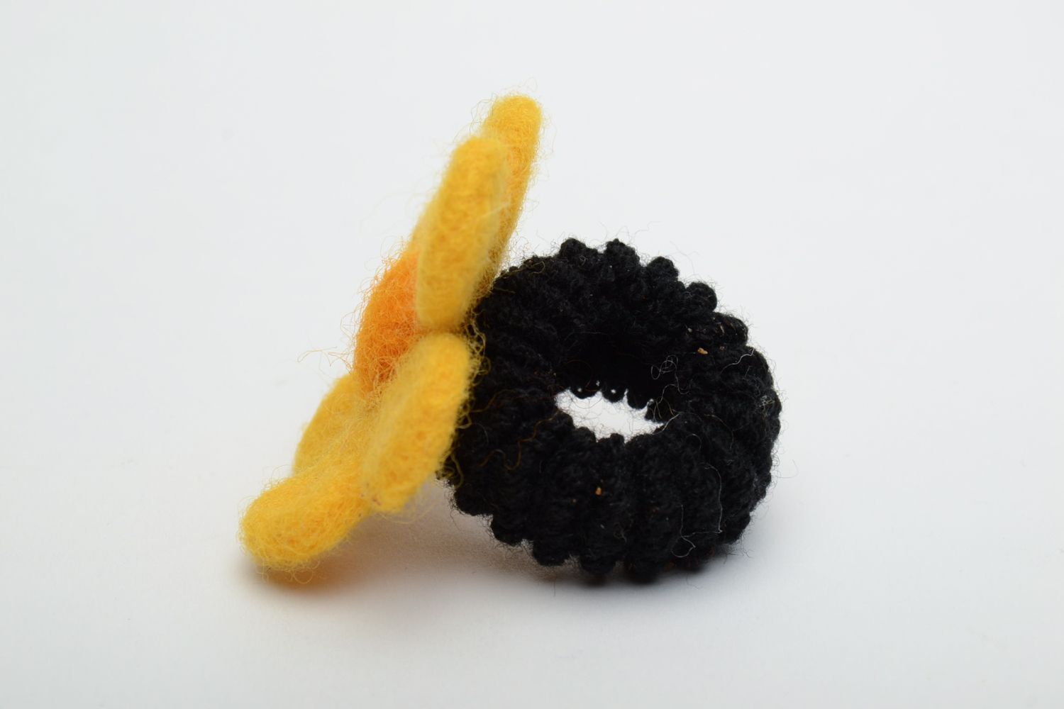 Handmade hair tie felted of wool Yellow Flower photo 3