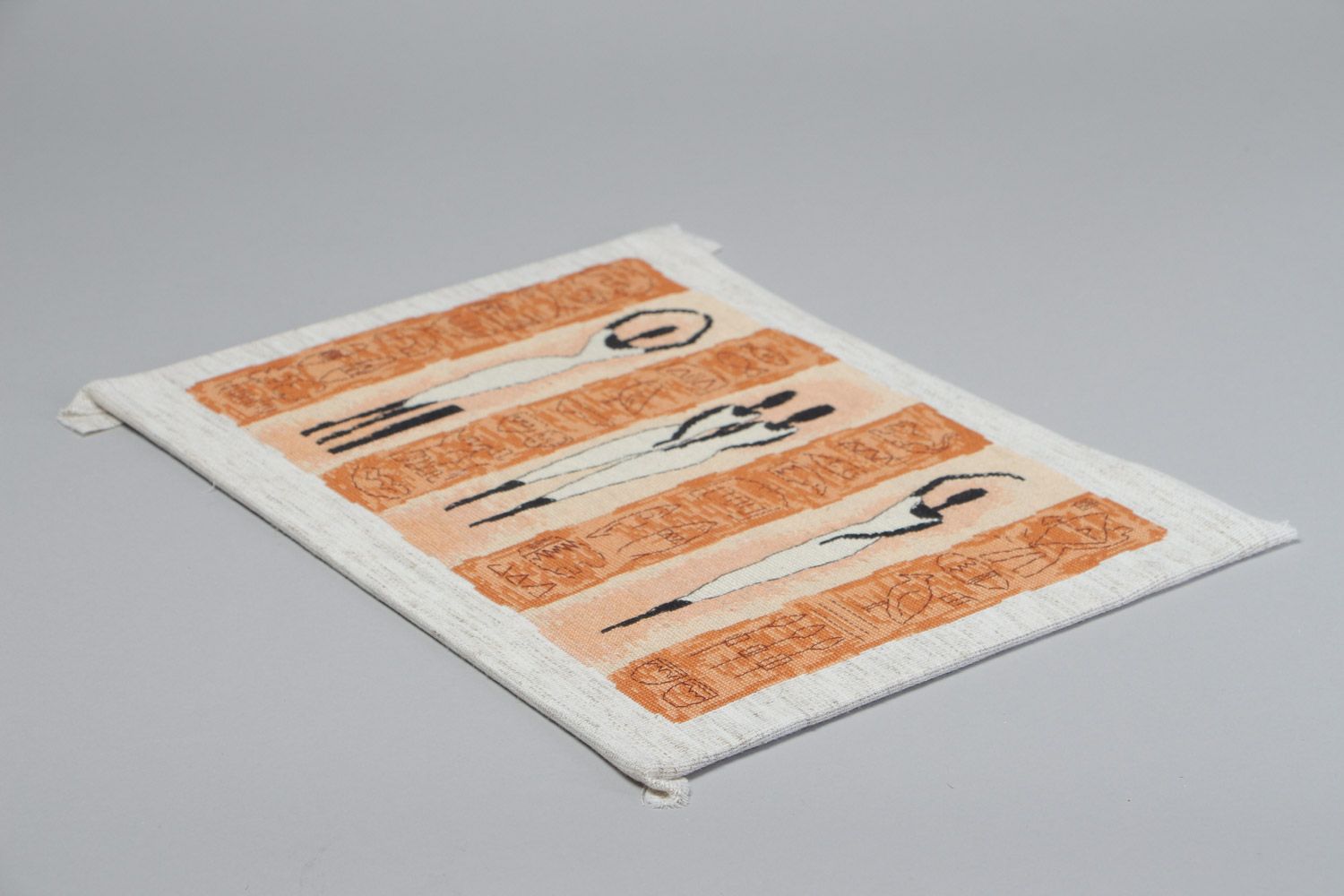 Панно с вышивкой крестиком ручной работы в египетском стиле авторское красивое фото 4