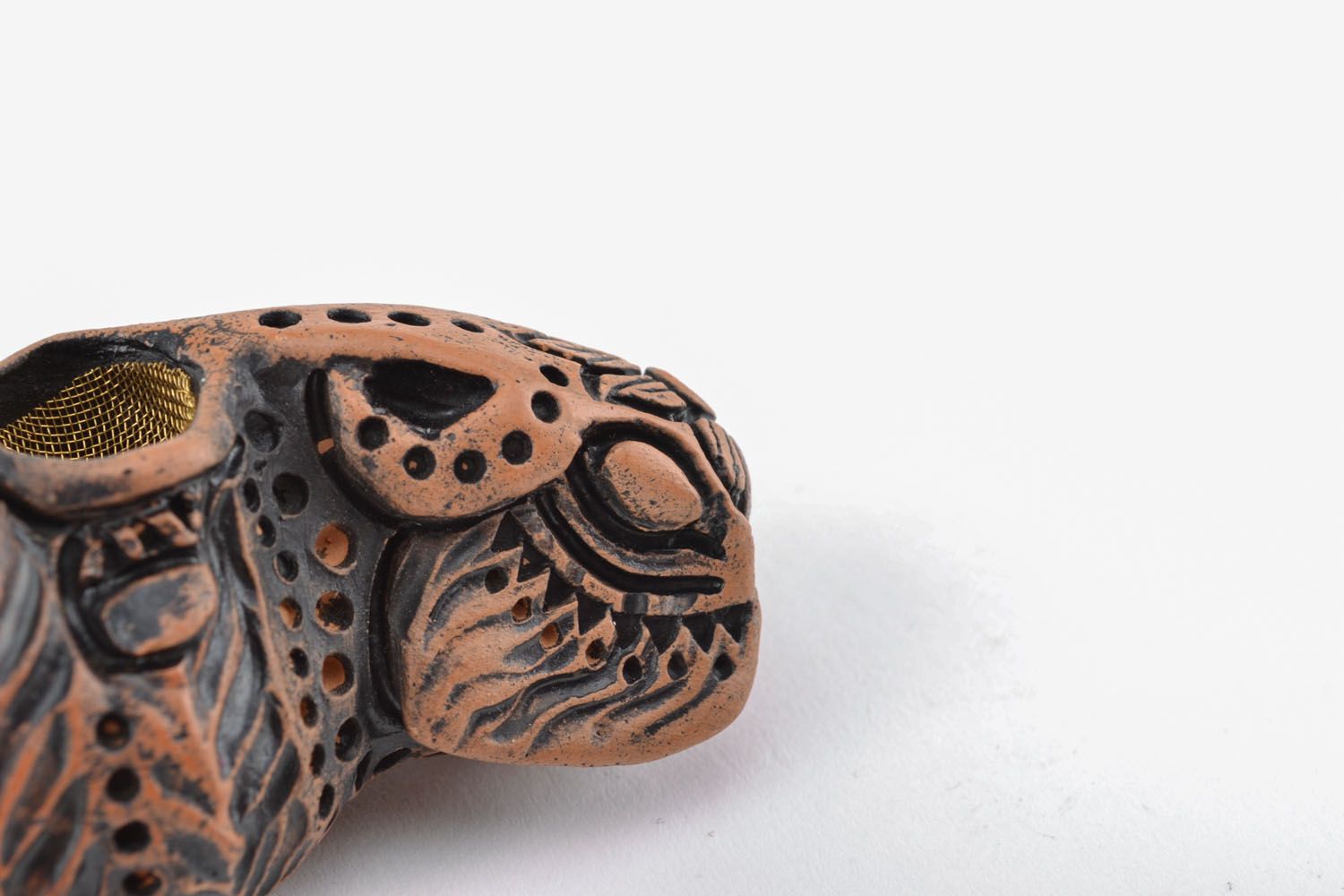 Pipa de fumar de cerámica con forma de elefante foto 3