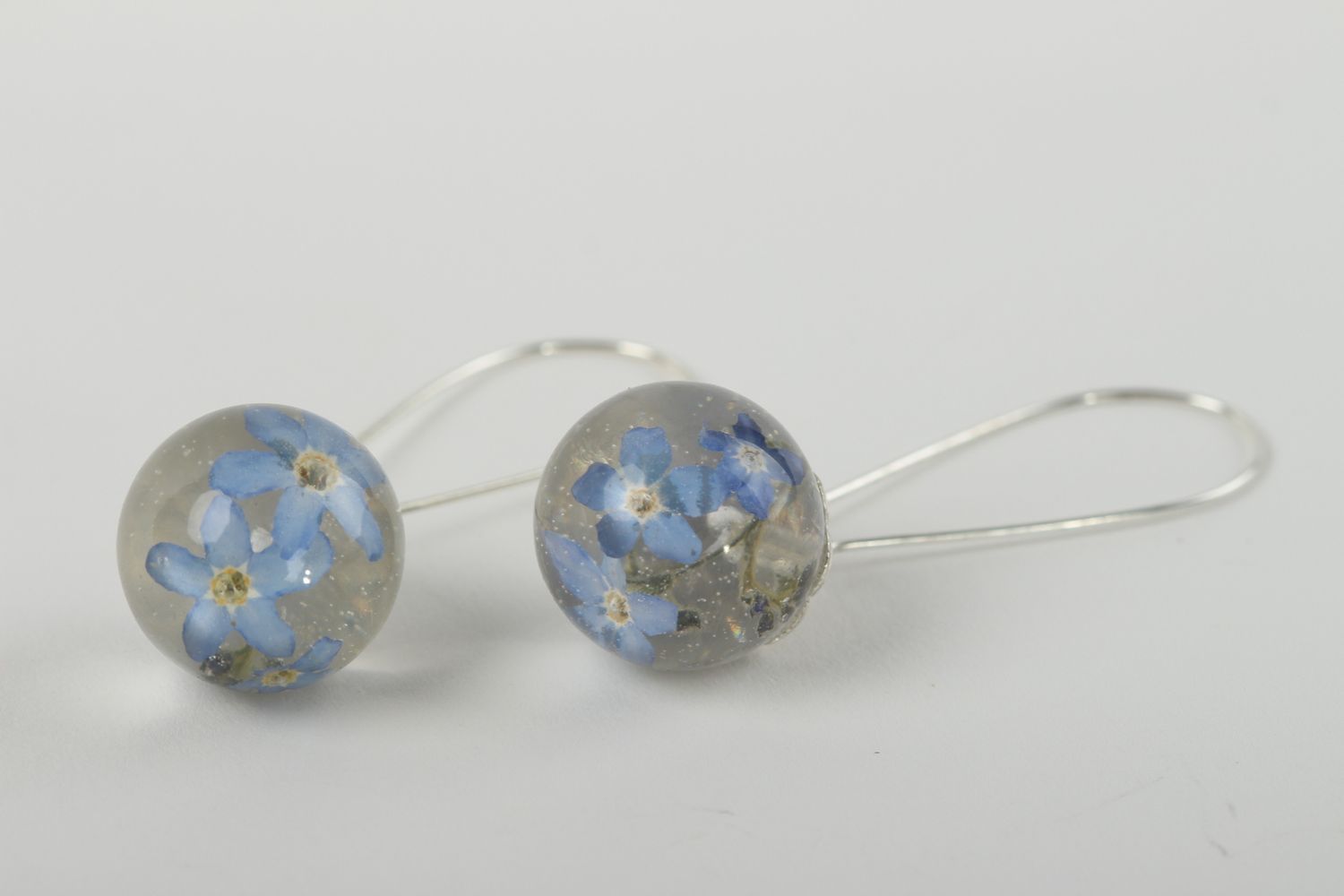 Botanic earrings handmade stylish earrings with charms earrings with flowers photo 3