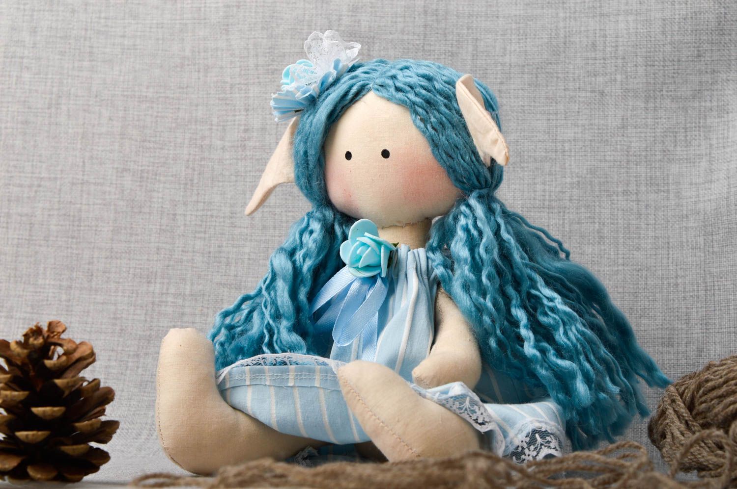 Handmade blauhaarige Designer Puppe im Kleid Stoff Spielzeug schöne Puppe foto 1
