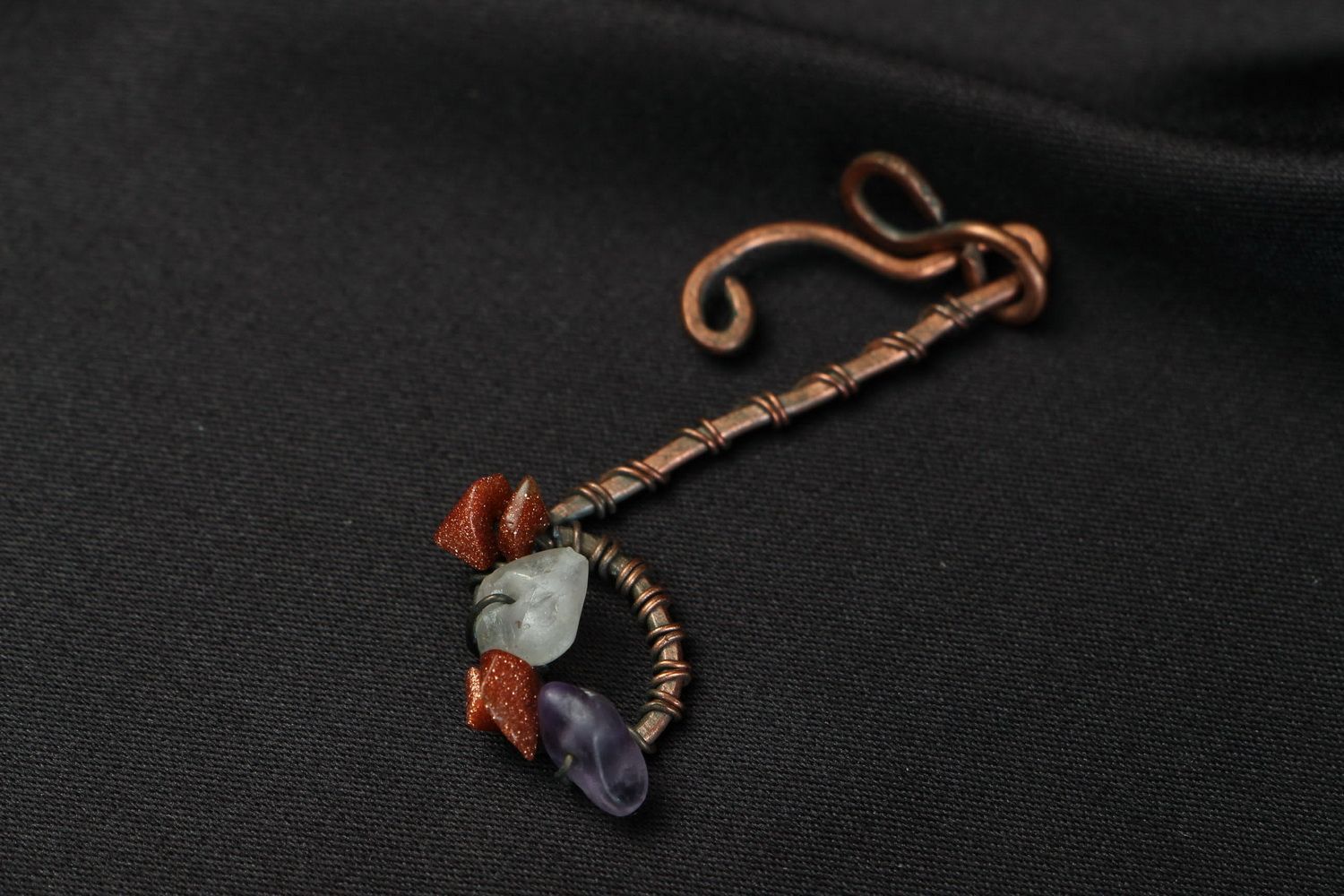 Pendant Made of Copper and Natural Stones Note photo 1