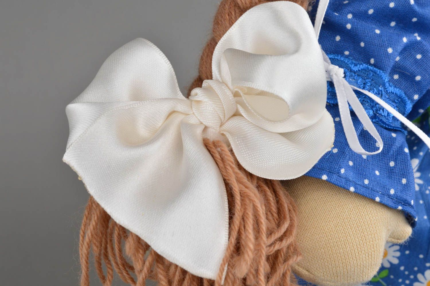 Designer Puppe aus Stoff im blauen Kleid schön für Kinder Dekor handgemacht foto 5