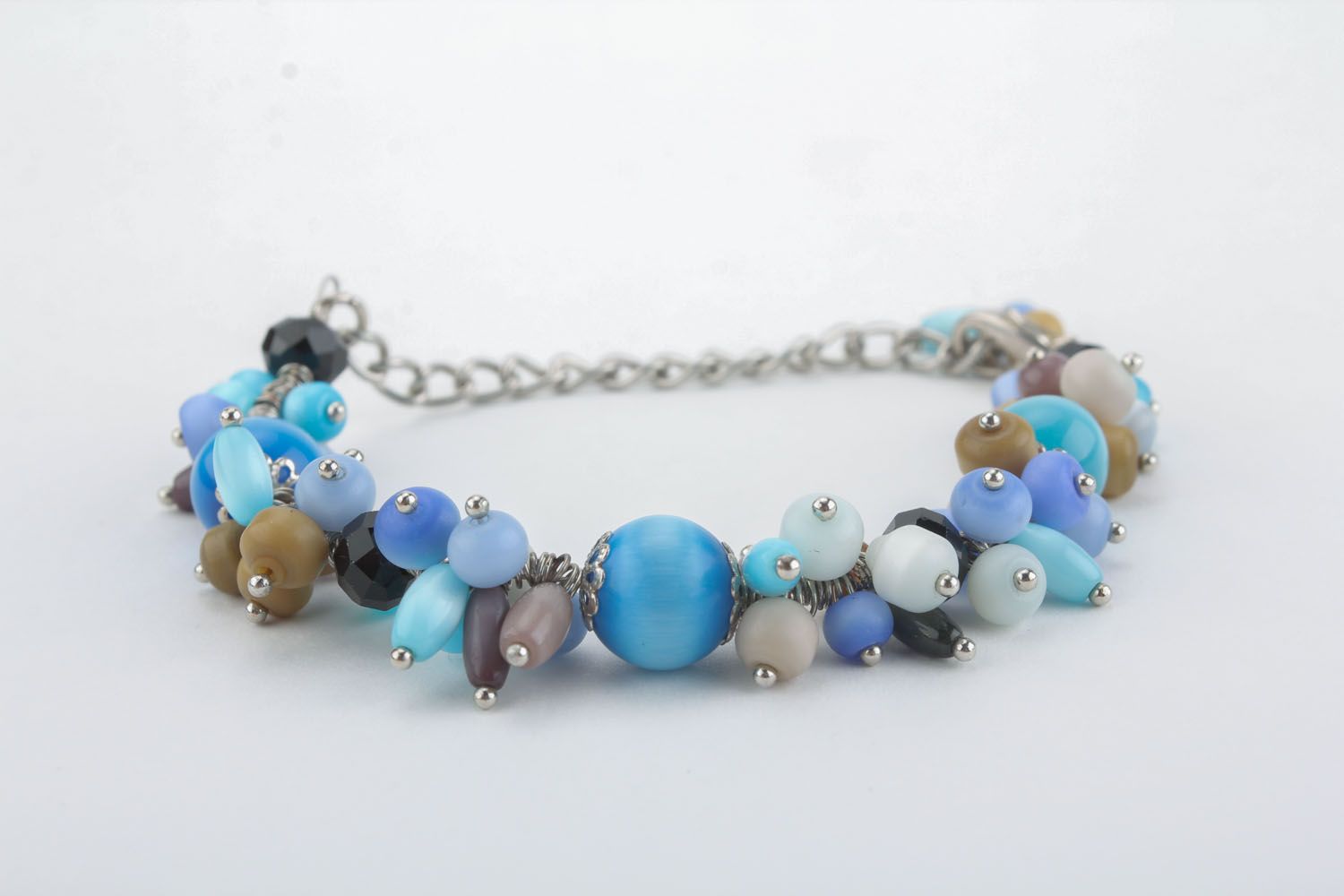 Women's bracelet made of natural stone photo 2