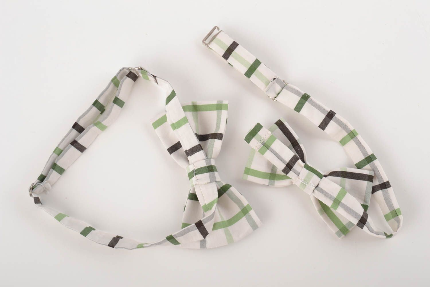 Набор текстильных галстуков-бабочек ручной работы для папы и сына 2 штуки фото 4