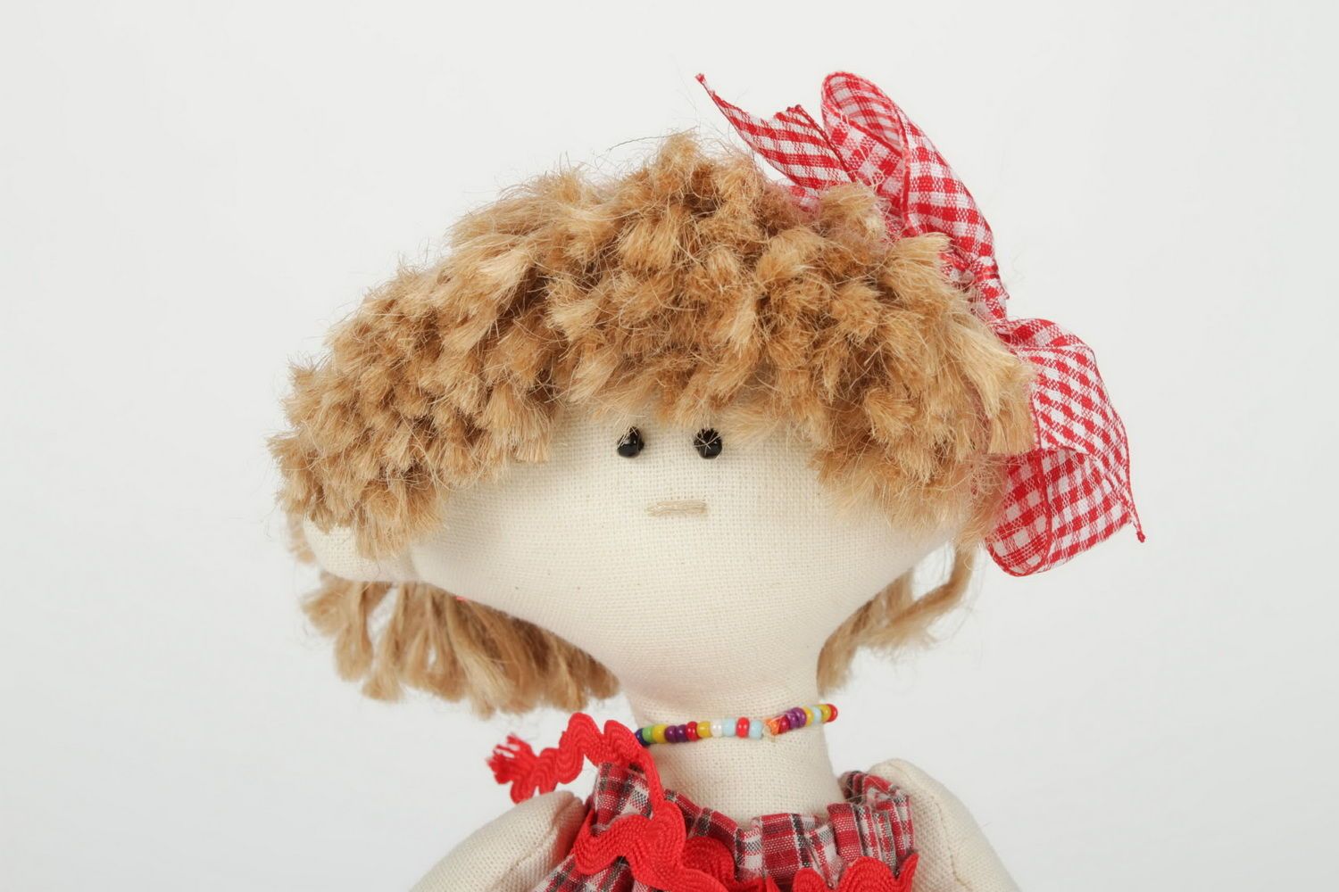 Stoff-Puppe Mädchen im Kleiderrock foto 3