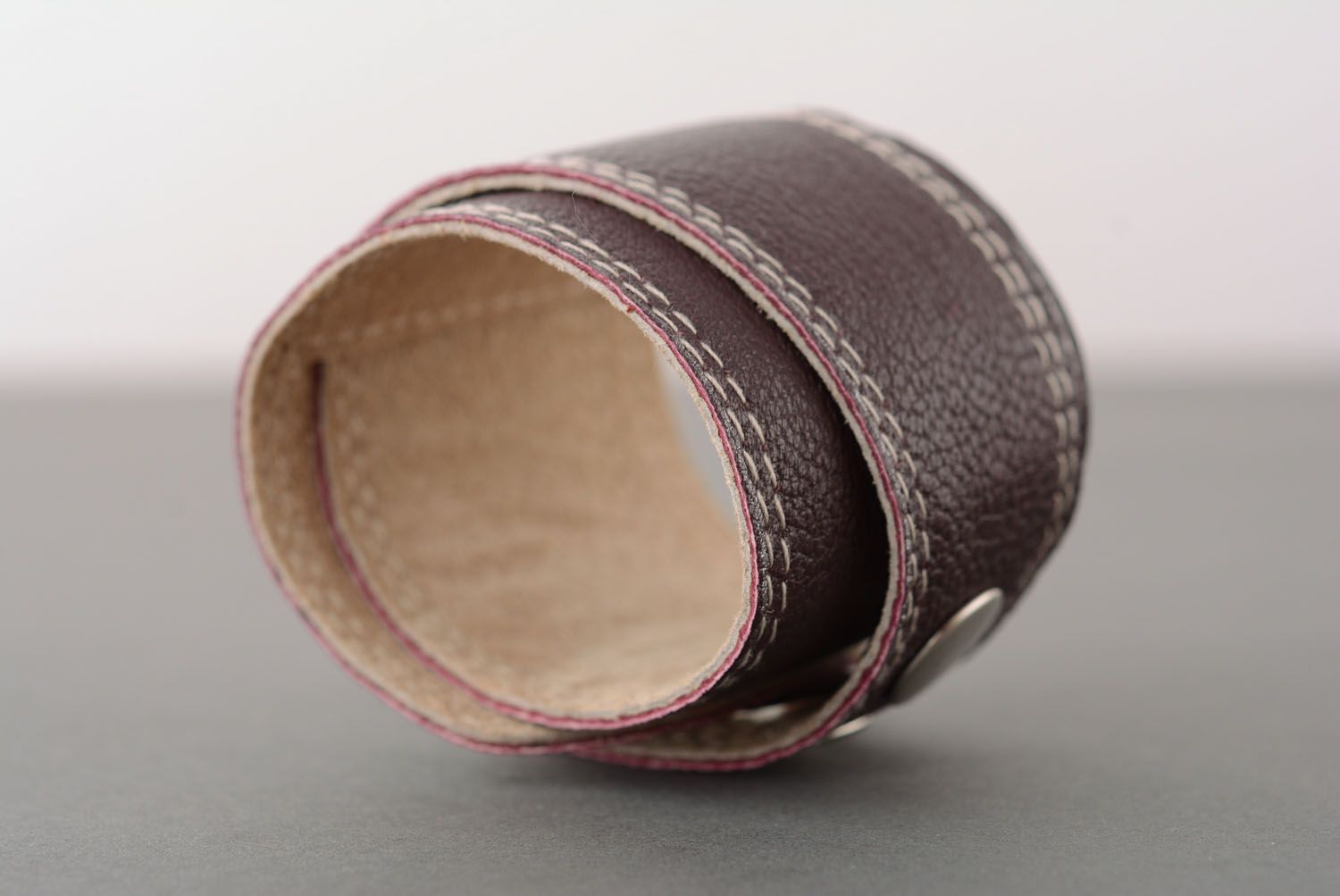 Unisex leather bracelet photo 3