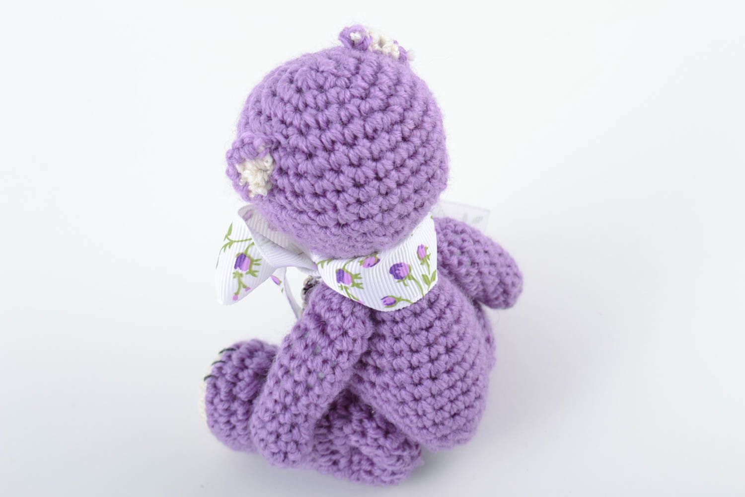 Peluche ourson avec nœud tricotée en laine mauve faite main cadeau enfant photo 5