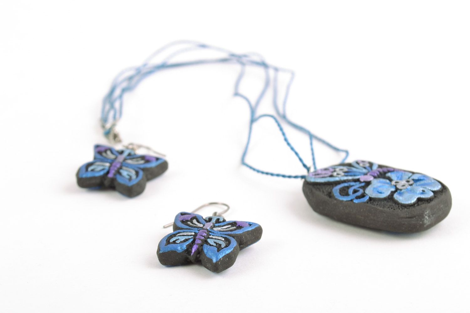 Handmade painted ceramic jewelry set 2 items clay earrings and pendant in the shape of butterflies photo 3