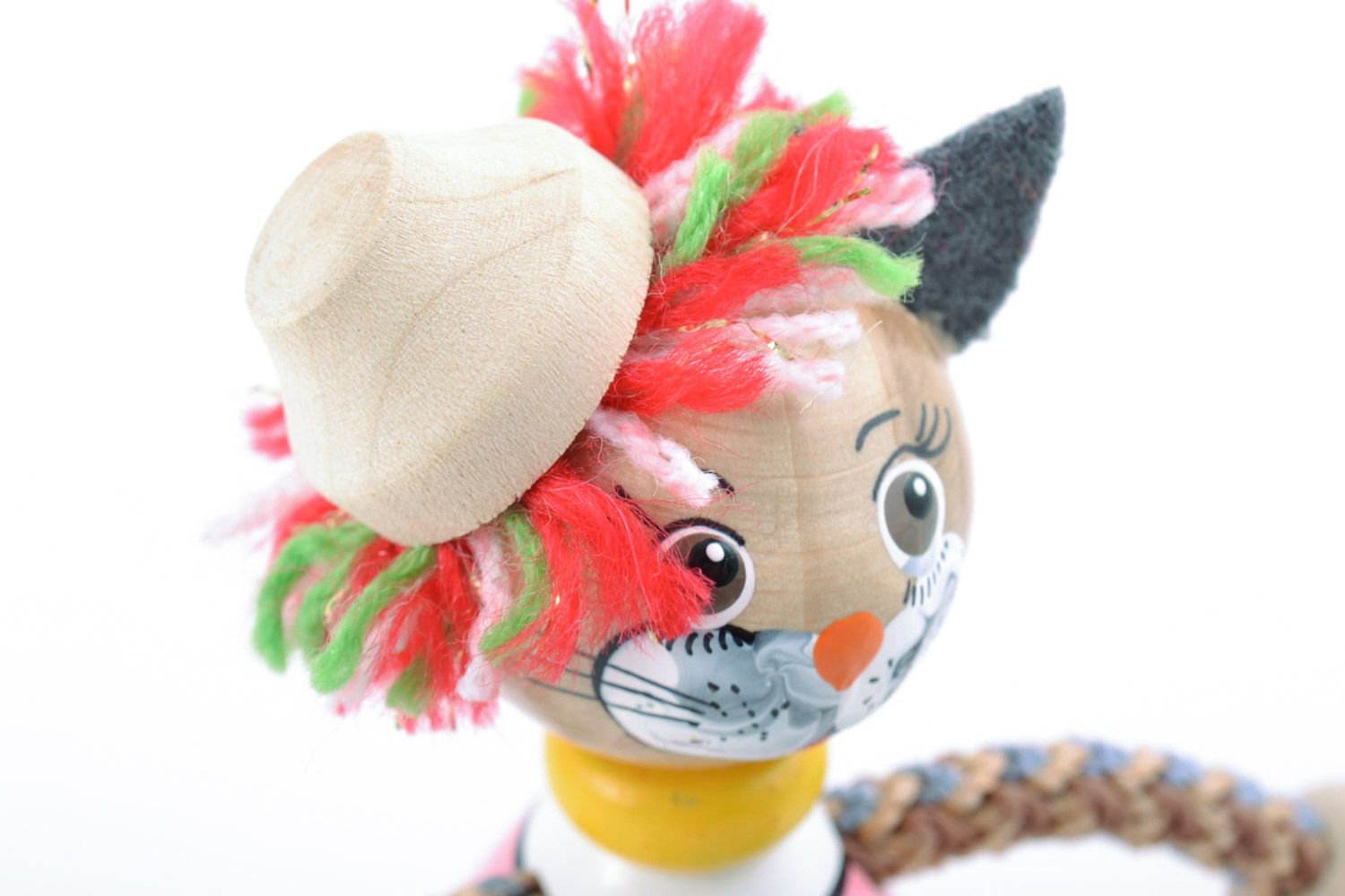 Petit jouet chat en bois peint de couleurs fait main original décoratif photo 3