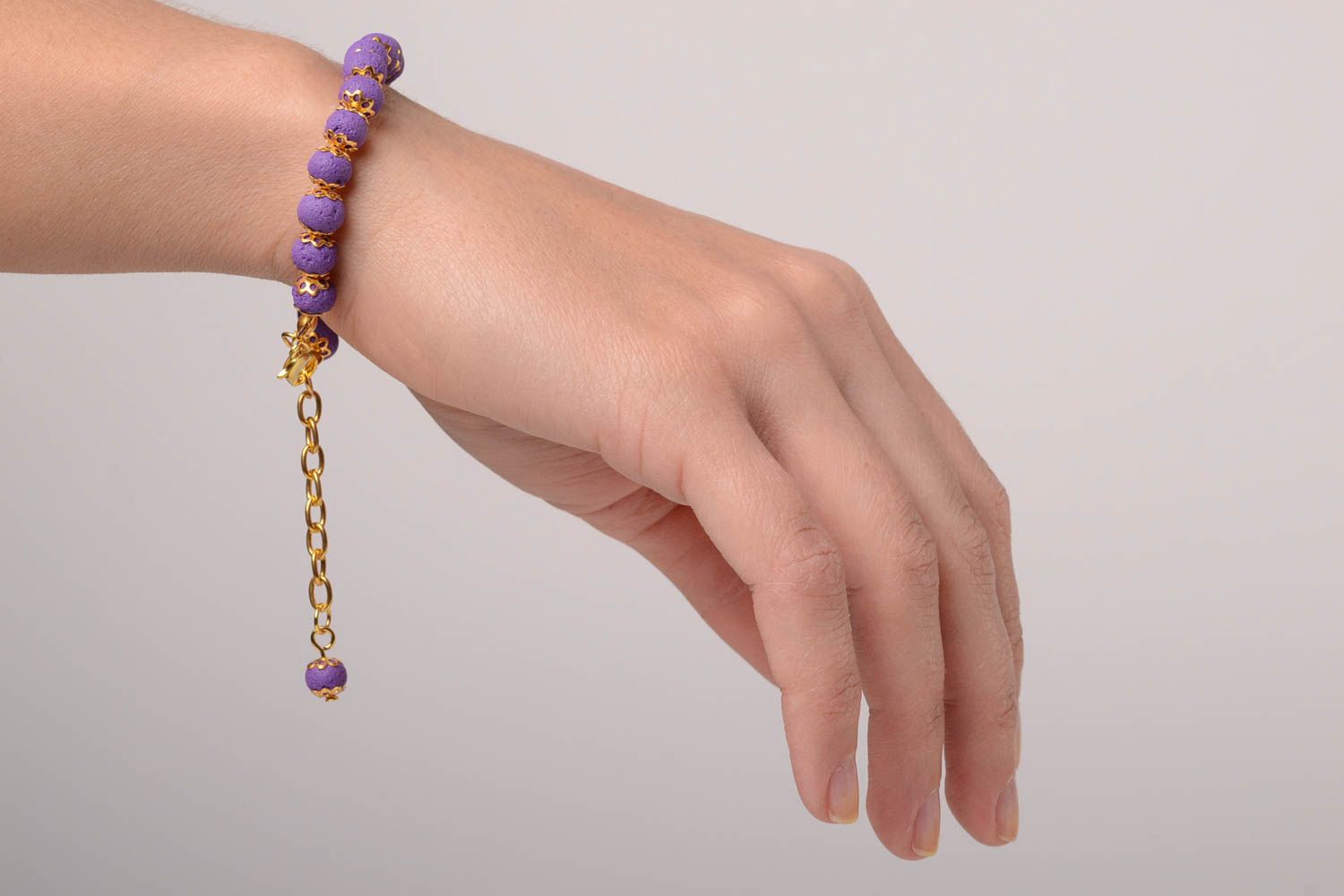 Bracelet original Bijou fait main violet en pâte polymère Accessoire femme photo 3