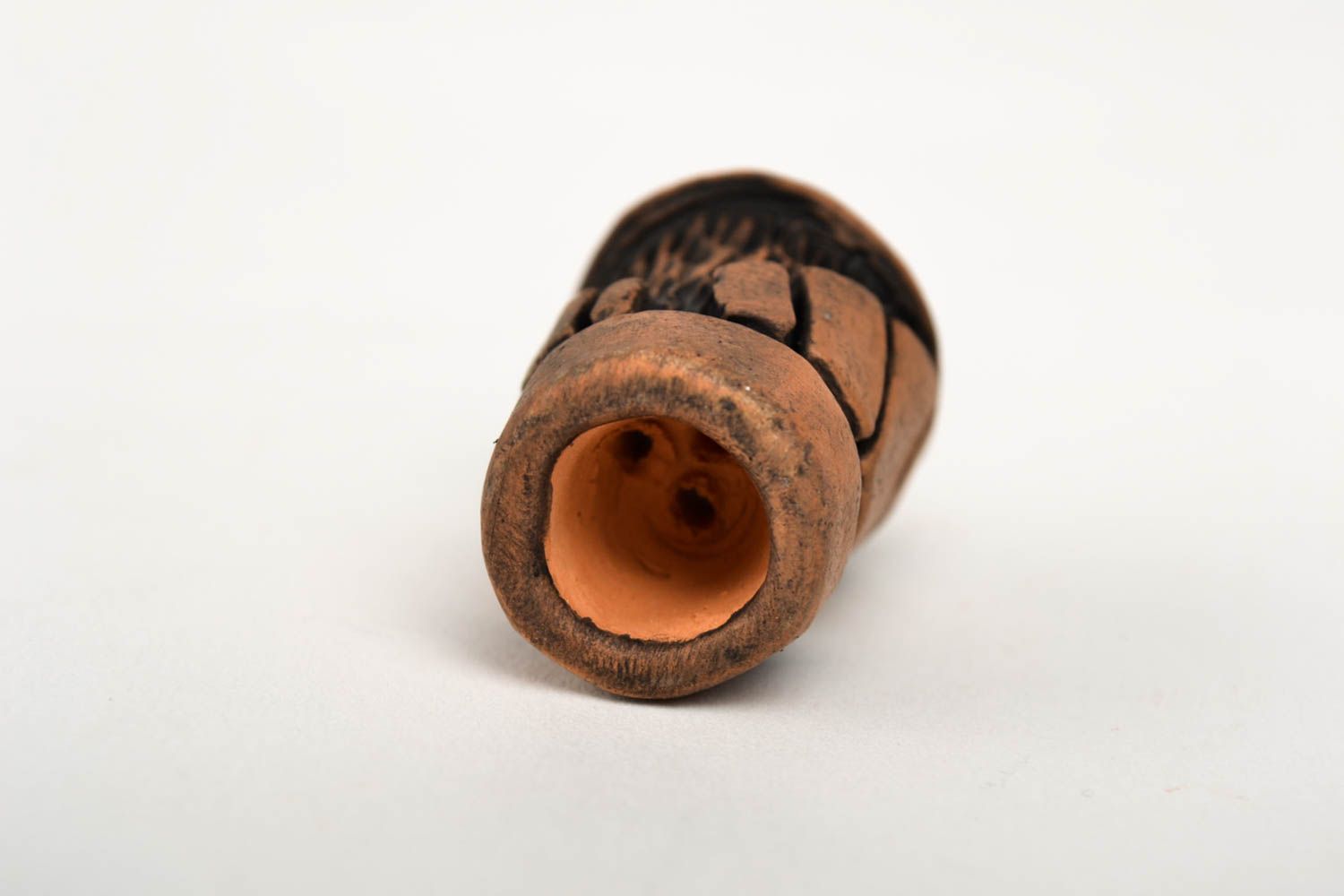 Курительный аксессуар handmade курительный девайс изделие из глины небольшое  фото 4