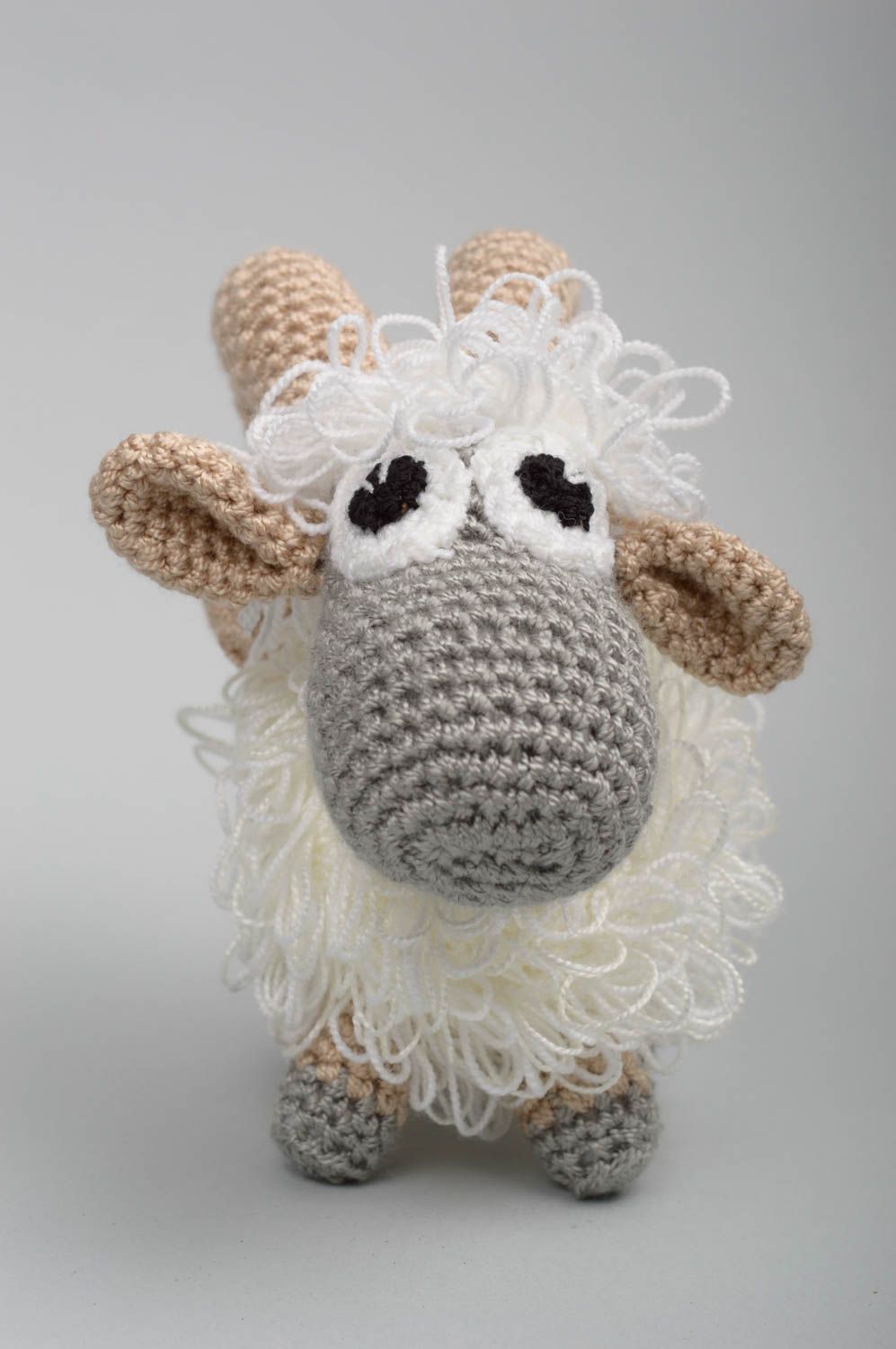 Peluche mouton gris faite main Jouet tricoté au crochet en coton Cadeau enfant photo 2