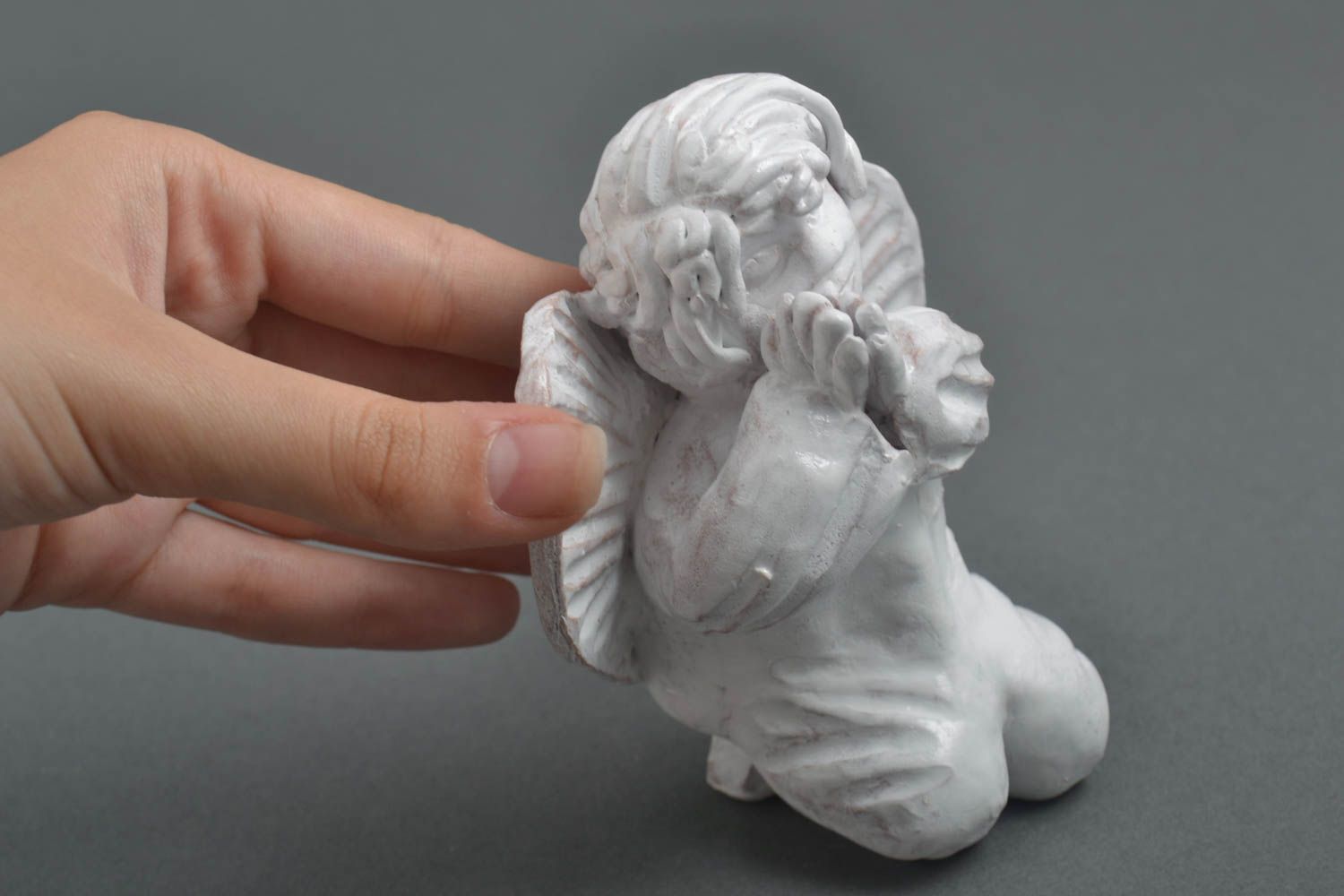 Miniatur Figur handmade Deko Figur aus Ton Tier Figur Engel in weißer Farbe foto 5