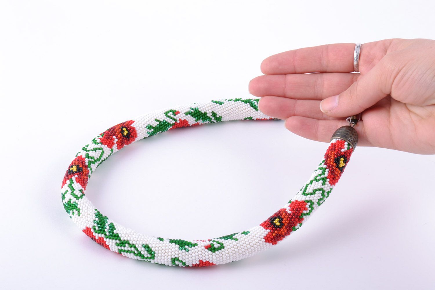 Beautiful handmade Czech bead cord necklace of red color with flowers photo 2
